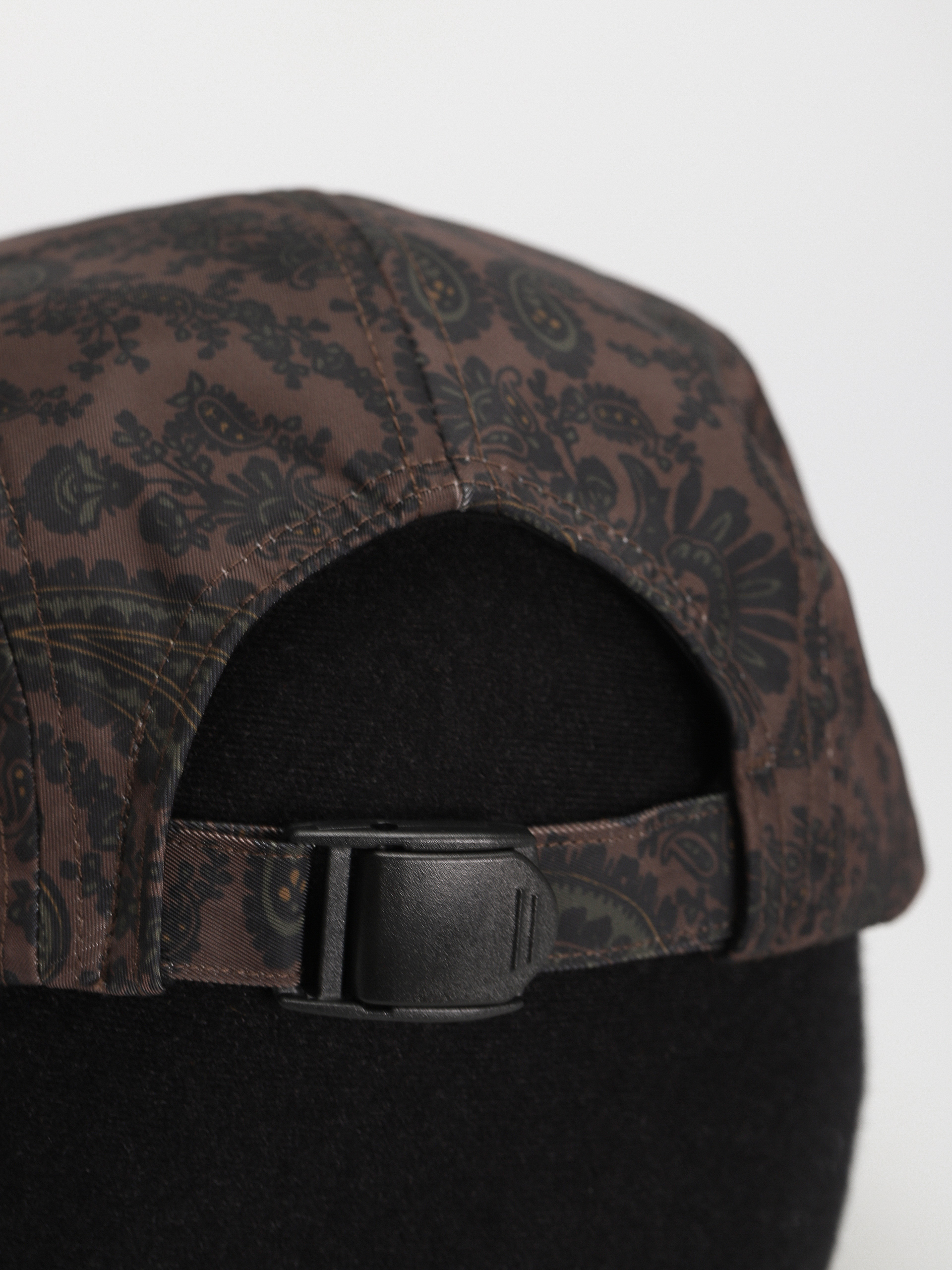 Carhartt WIP Neva Cap - brown (paisley print buckeye)
