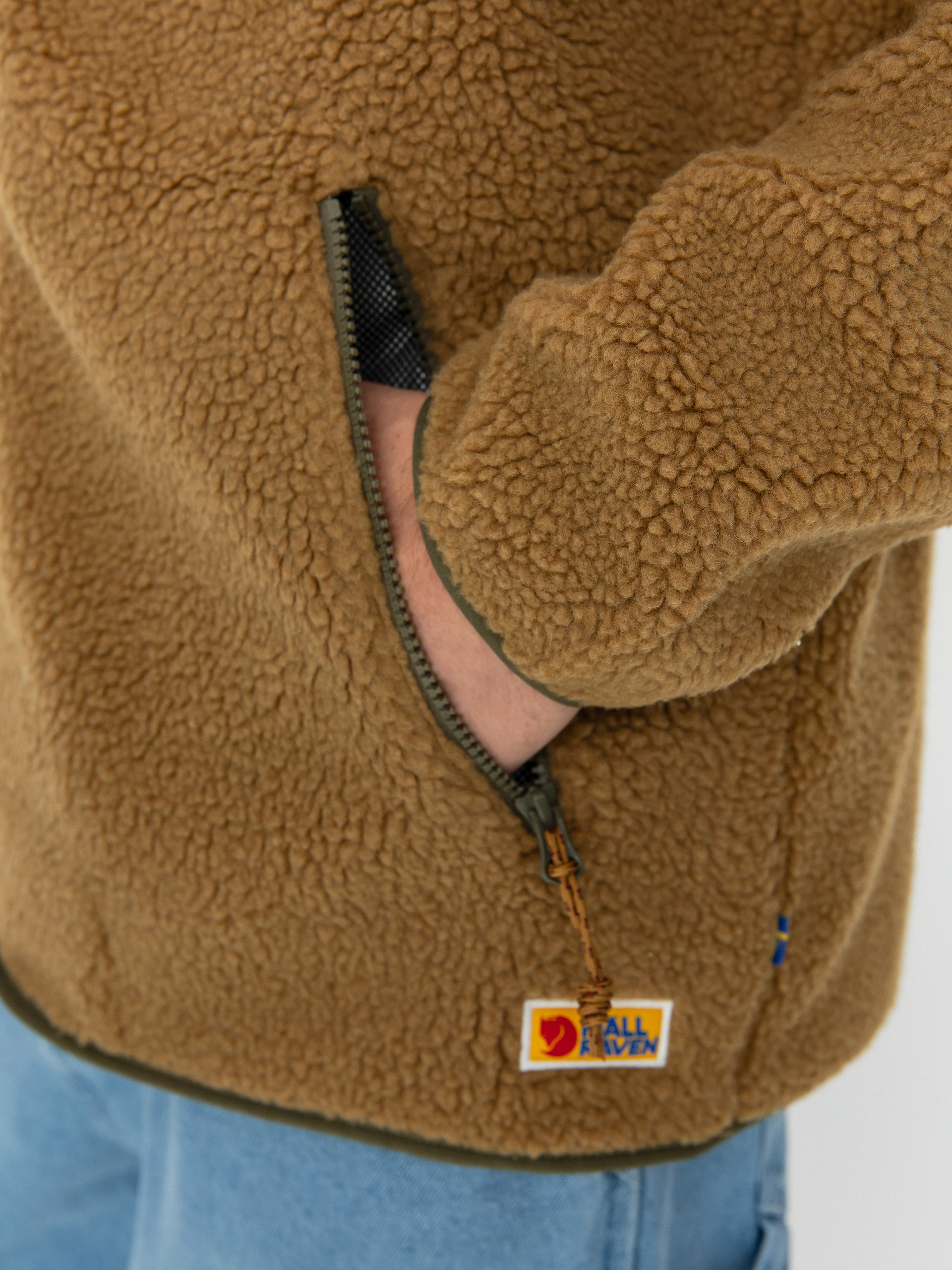 Mens Fjallraven Vardag Pile Fleece  (buckwheat brown/laurel green)
