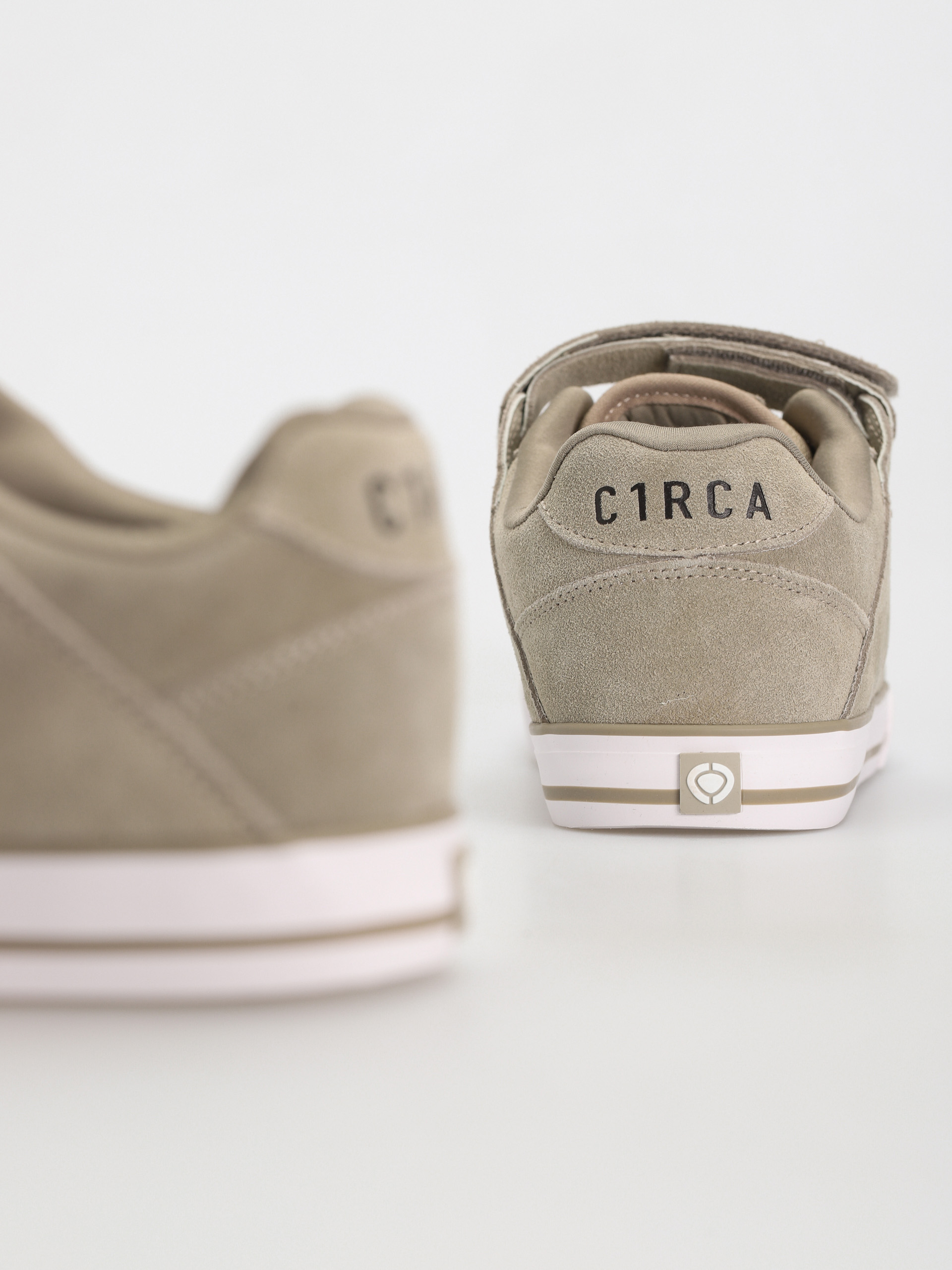 Circa 205 Vulc Shoes (silver sage/white)