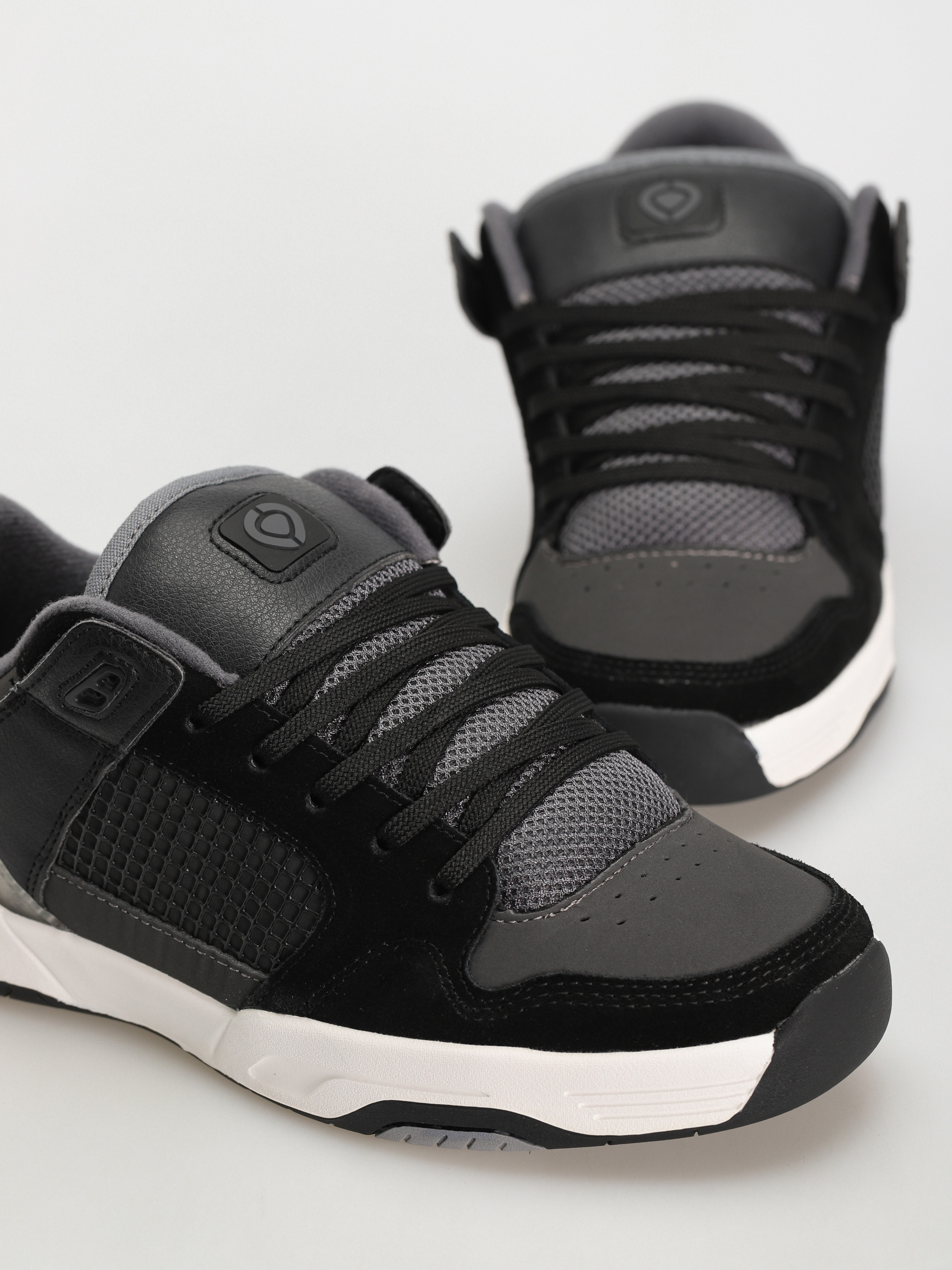 Circa Tave Tt Shoes (shoe/dark shadow)