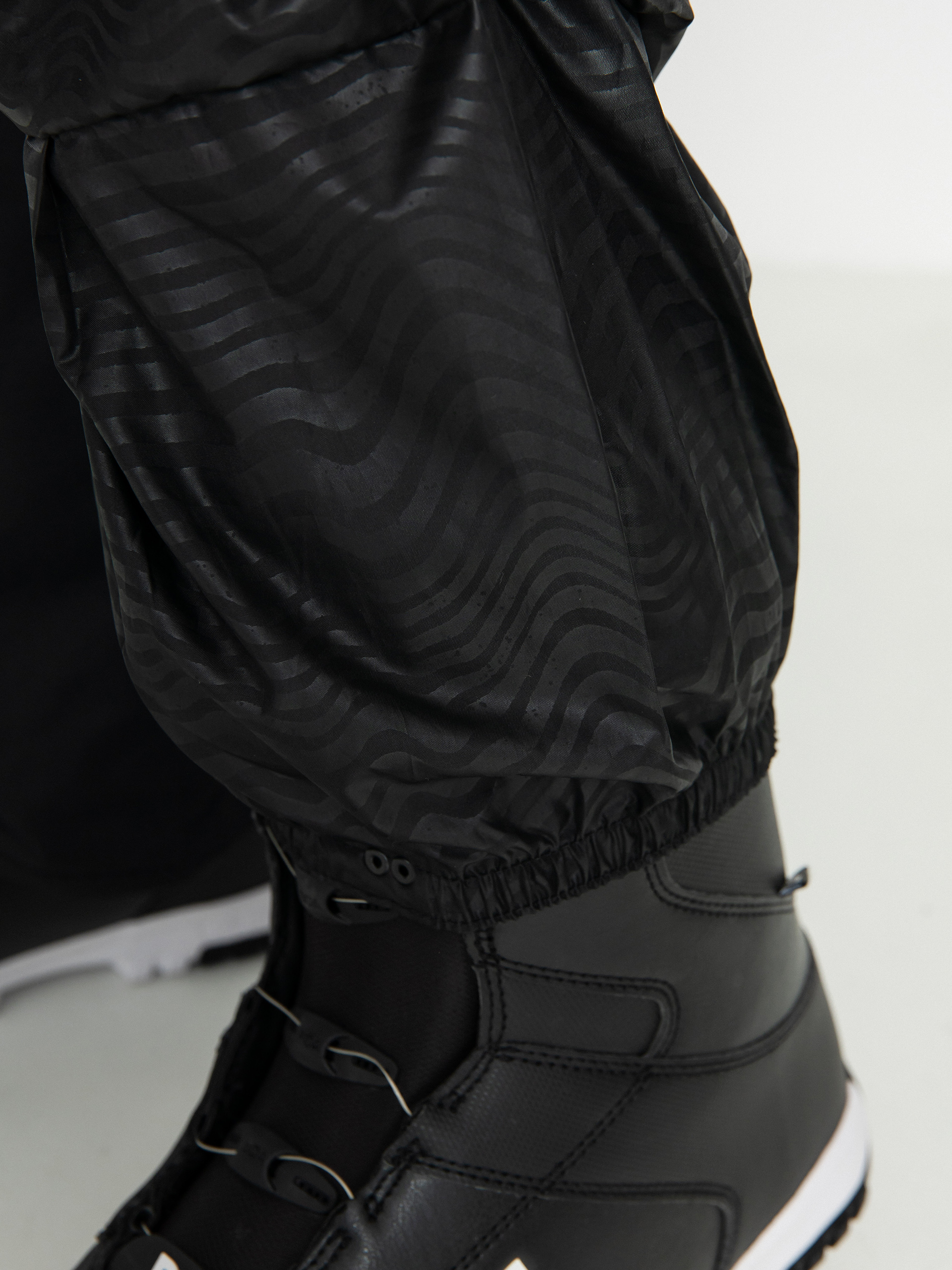 Mens Volcom V.Co Hunter Snowboard pants (black)