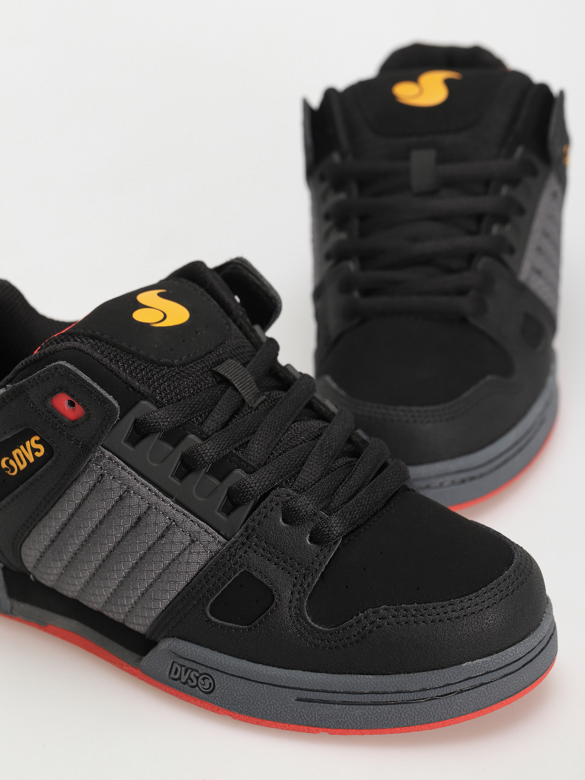 DVS Celsius Shoes (black fiery red yellow nubuck)
