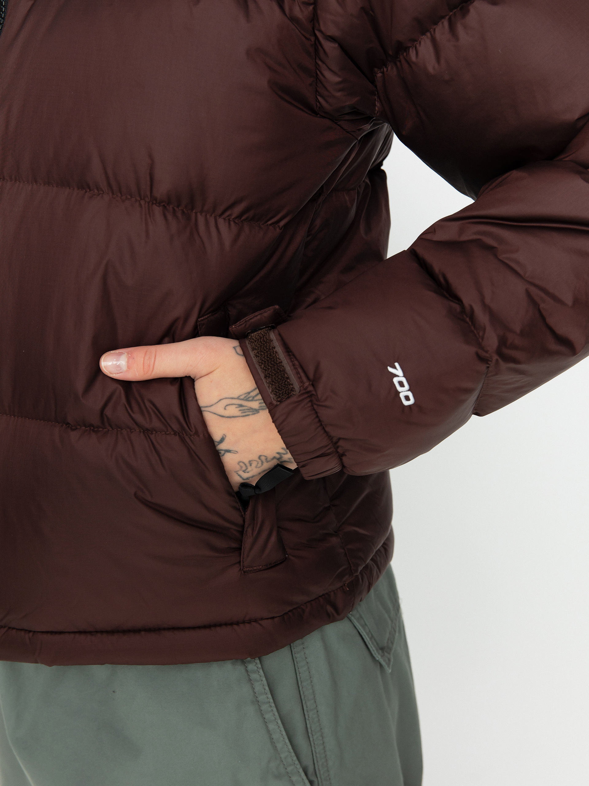 The North Face 1996 Retro Nuptse Jacket Wmn (coal brown/tnf black)