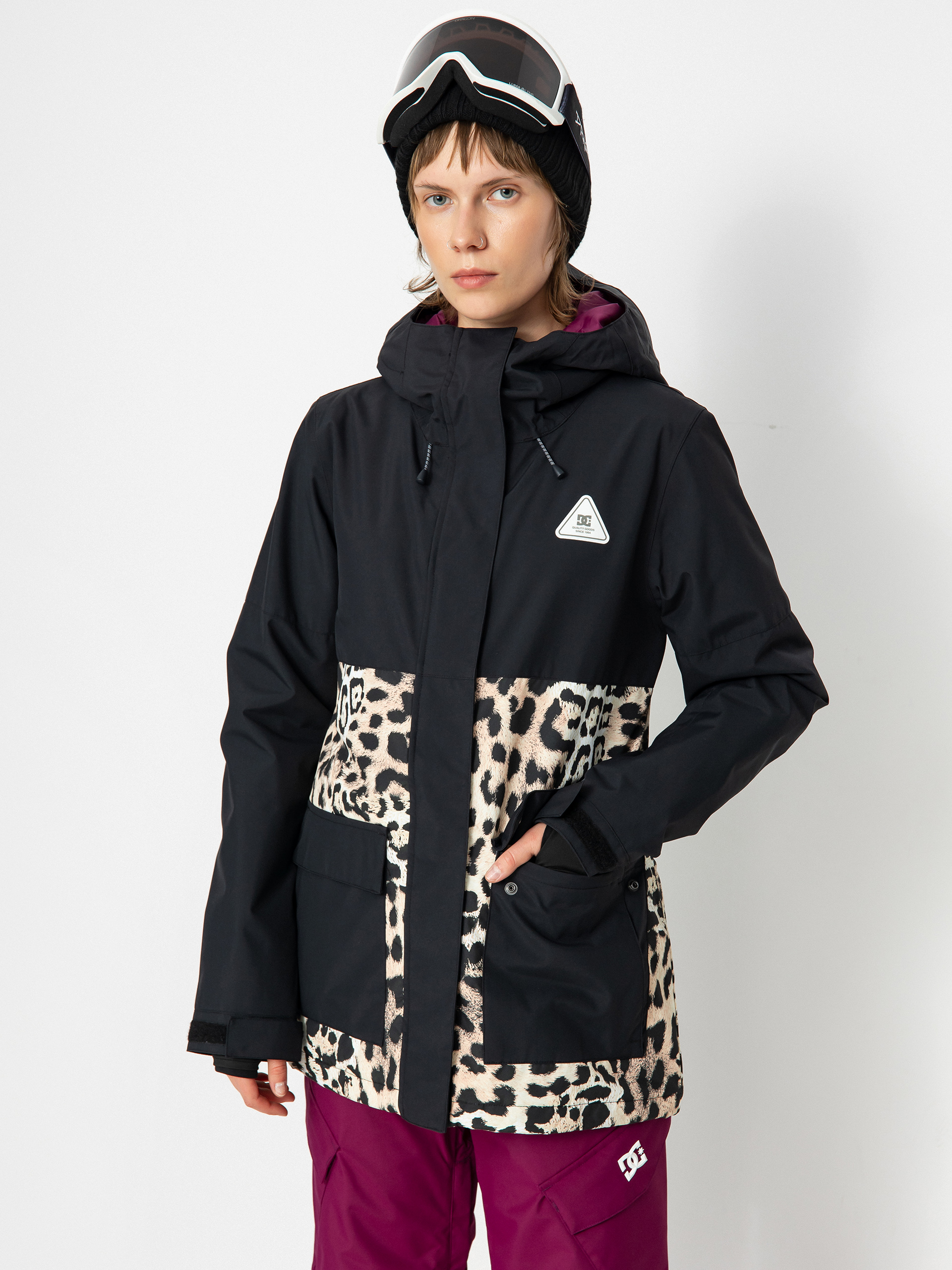 Womens DC Cruiser Snowboard jacket (big cat)