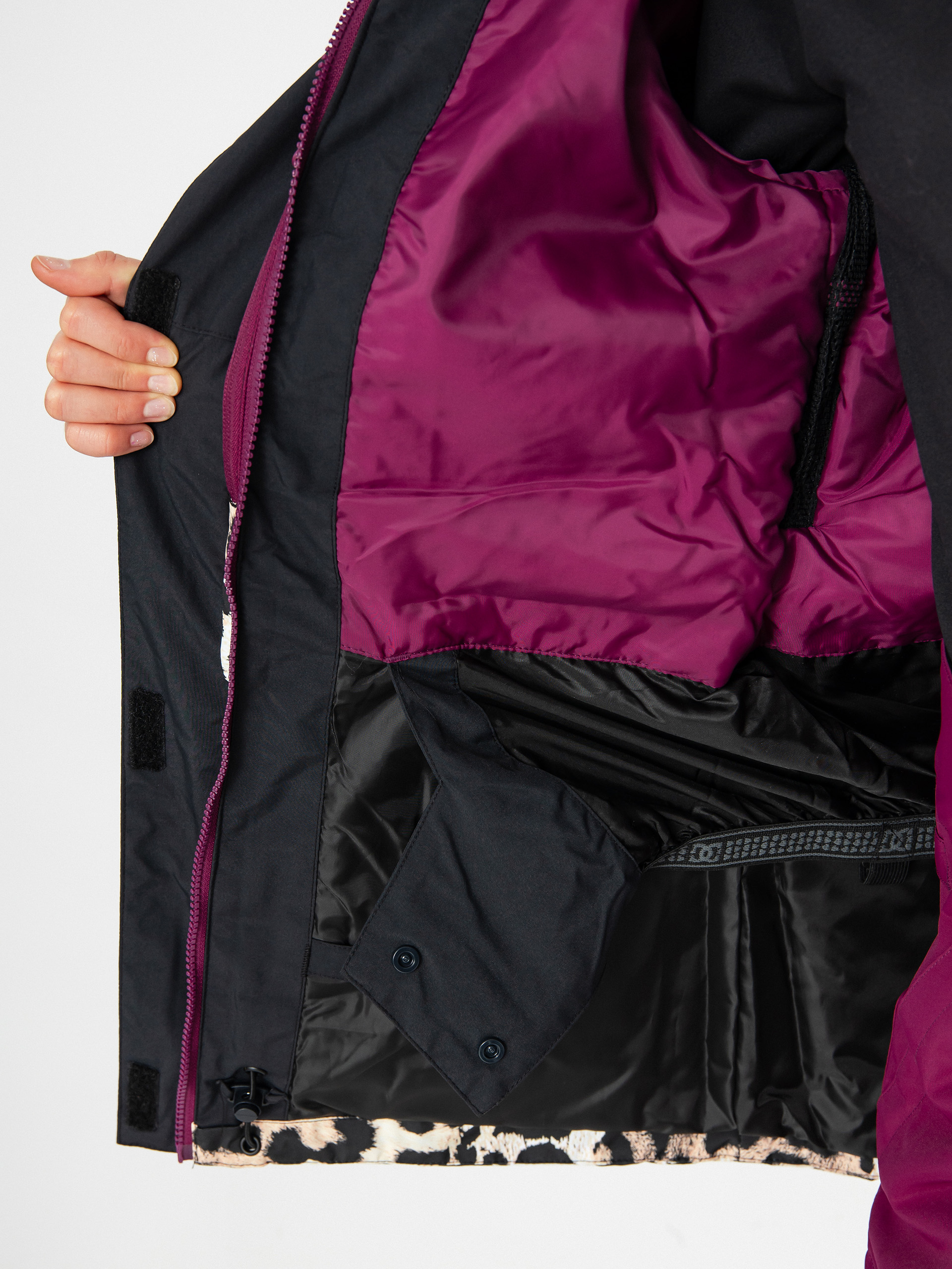 Womens DC Cruiser Snowboard jacket (big cat)