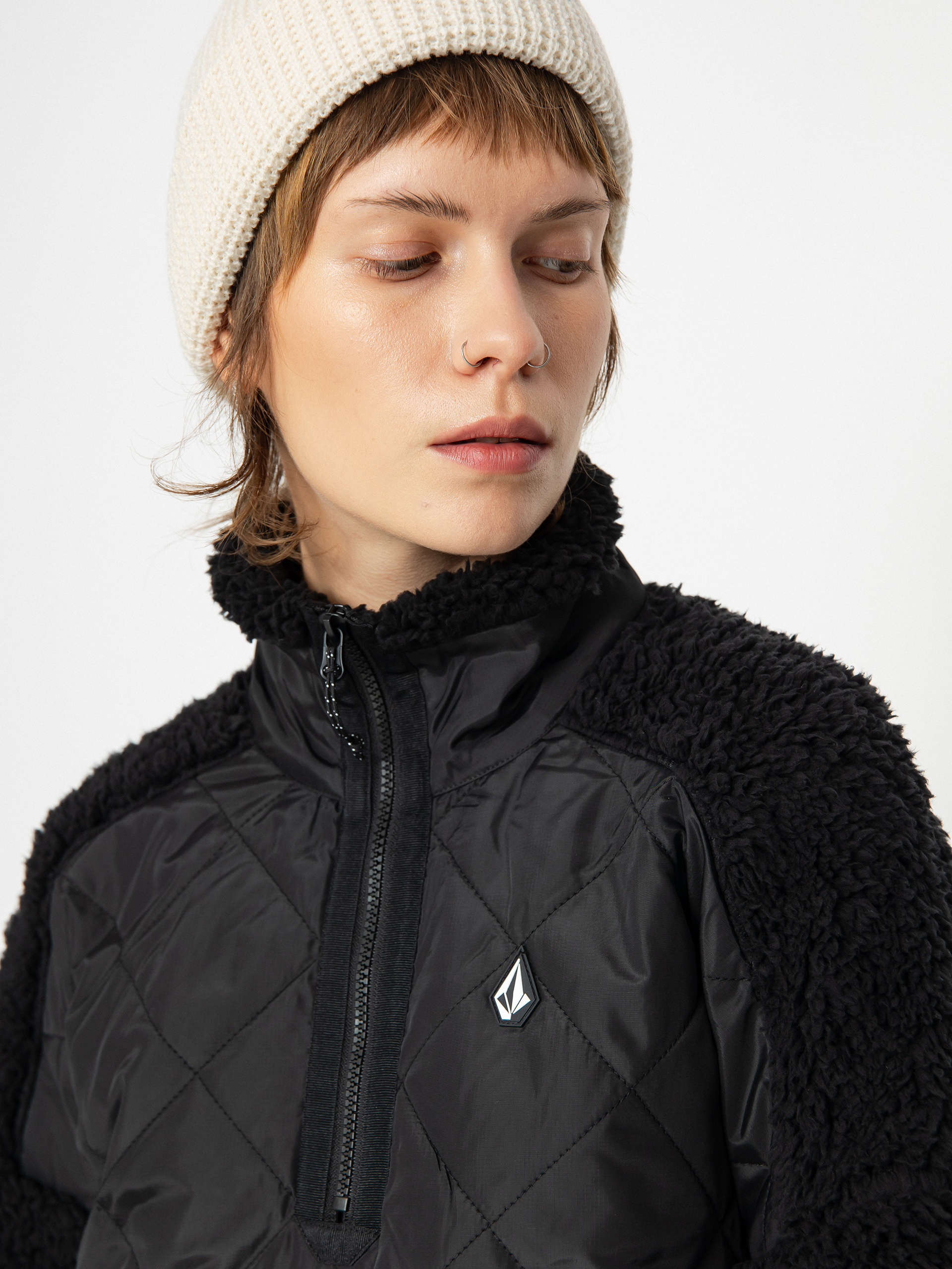 Volcom snowboardowa Ferron Pullover Jacket Wmn (black)