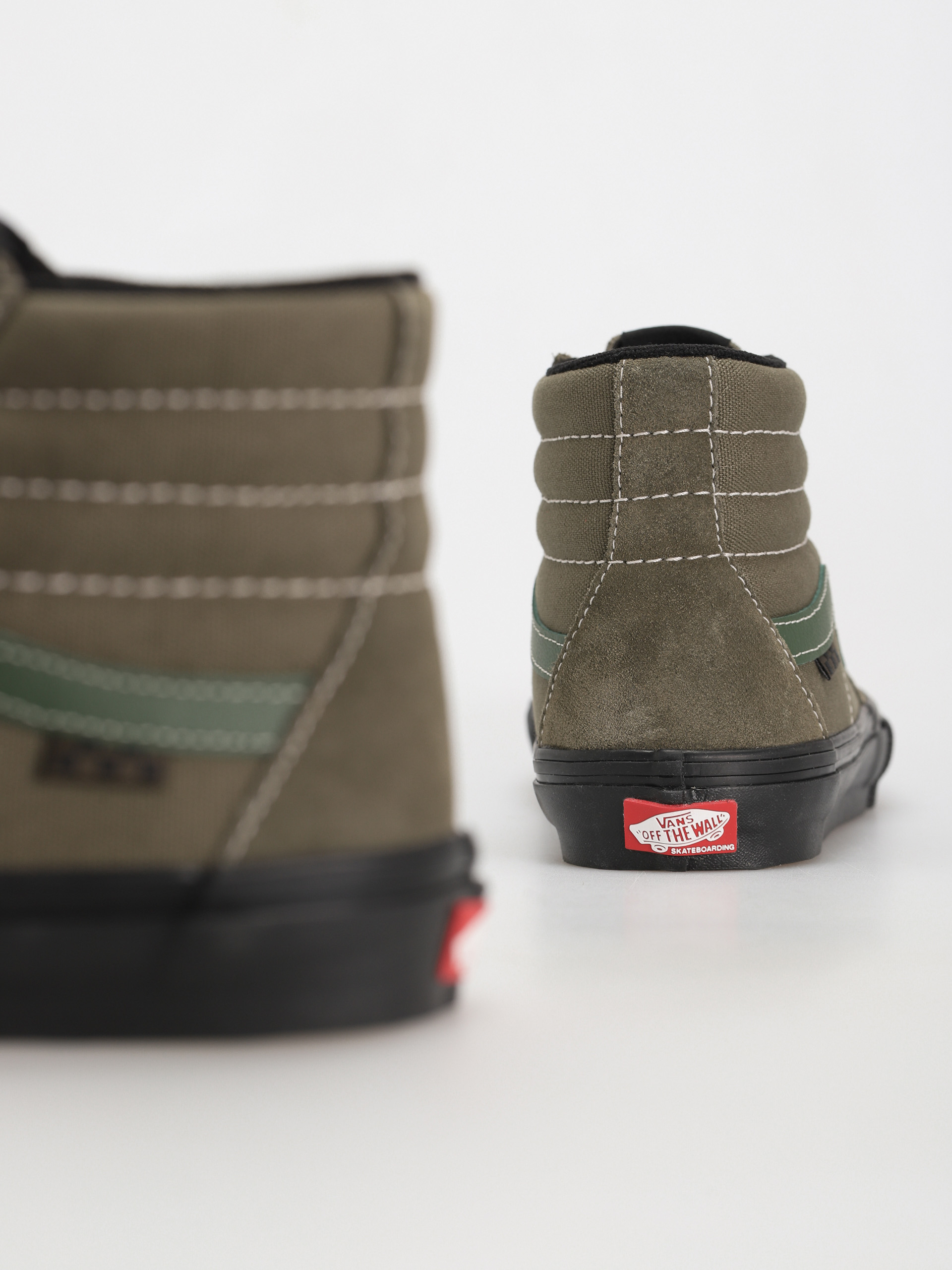 Vans olive green outlet shoes