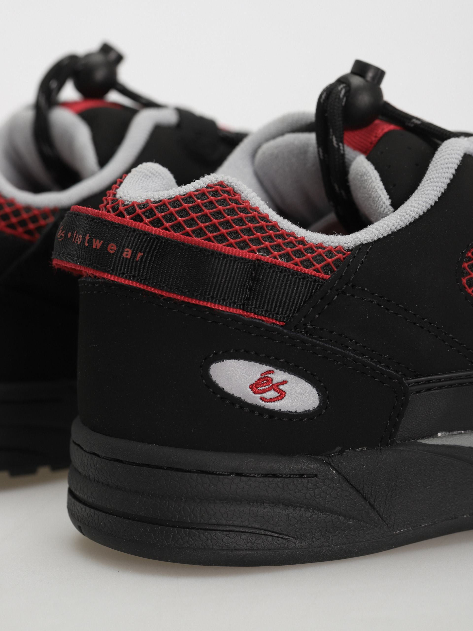 eS Muska Schuhe (black/red)