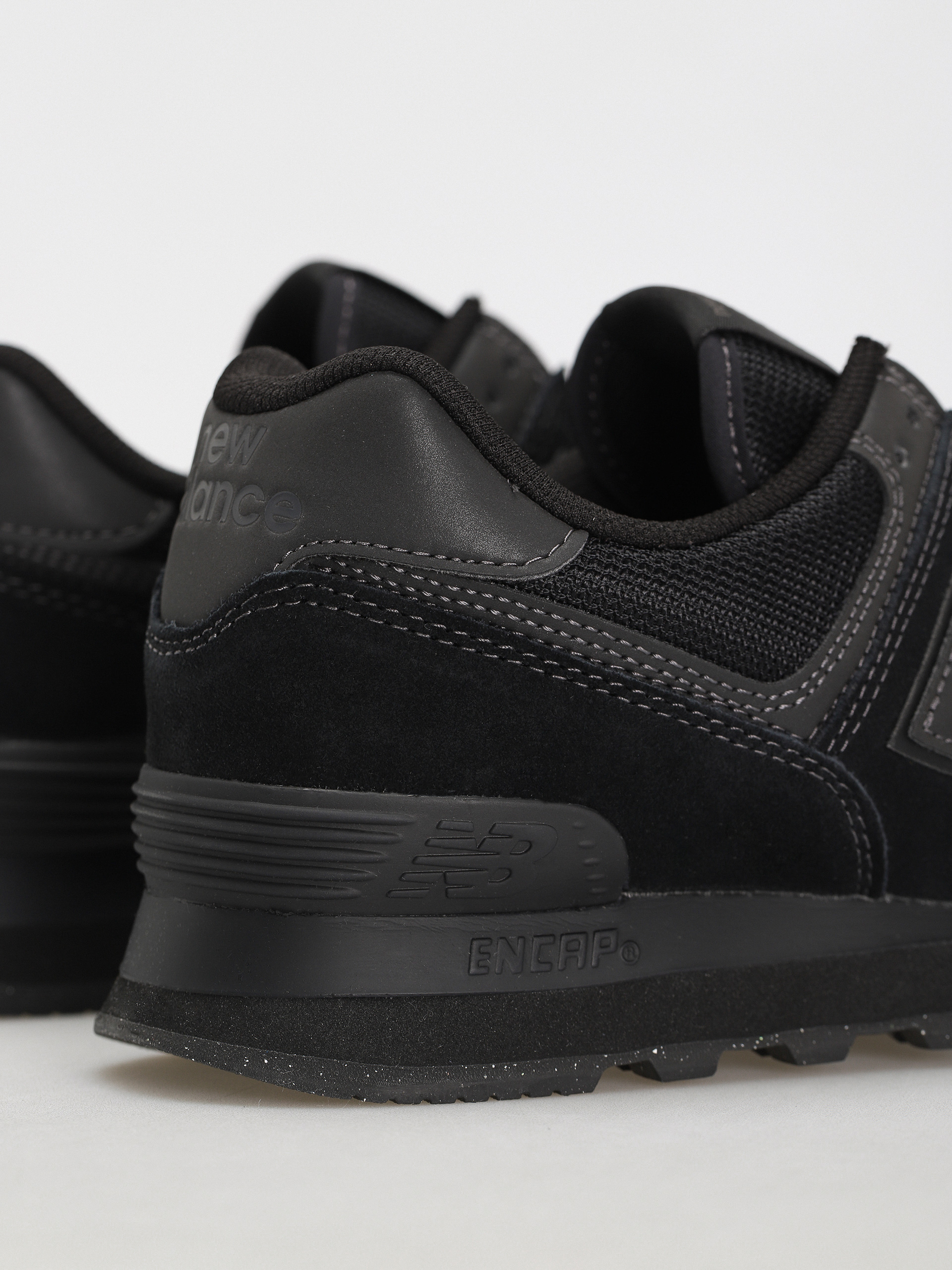New Balance 574 Schuhe (black/black/black)