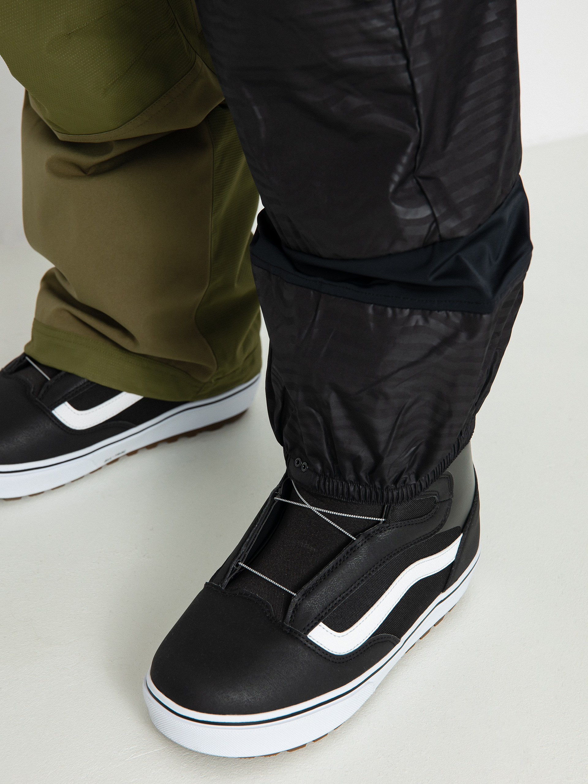 Herren Volcom Nwrk Baggy Snowboardhose (military)