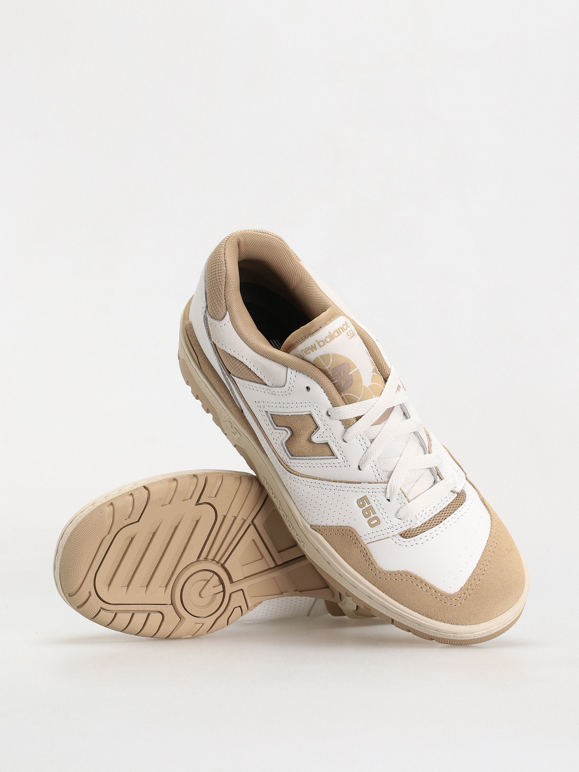 New Balance 550 Shoes (white/beige)