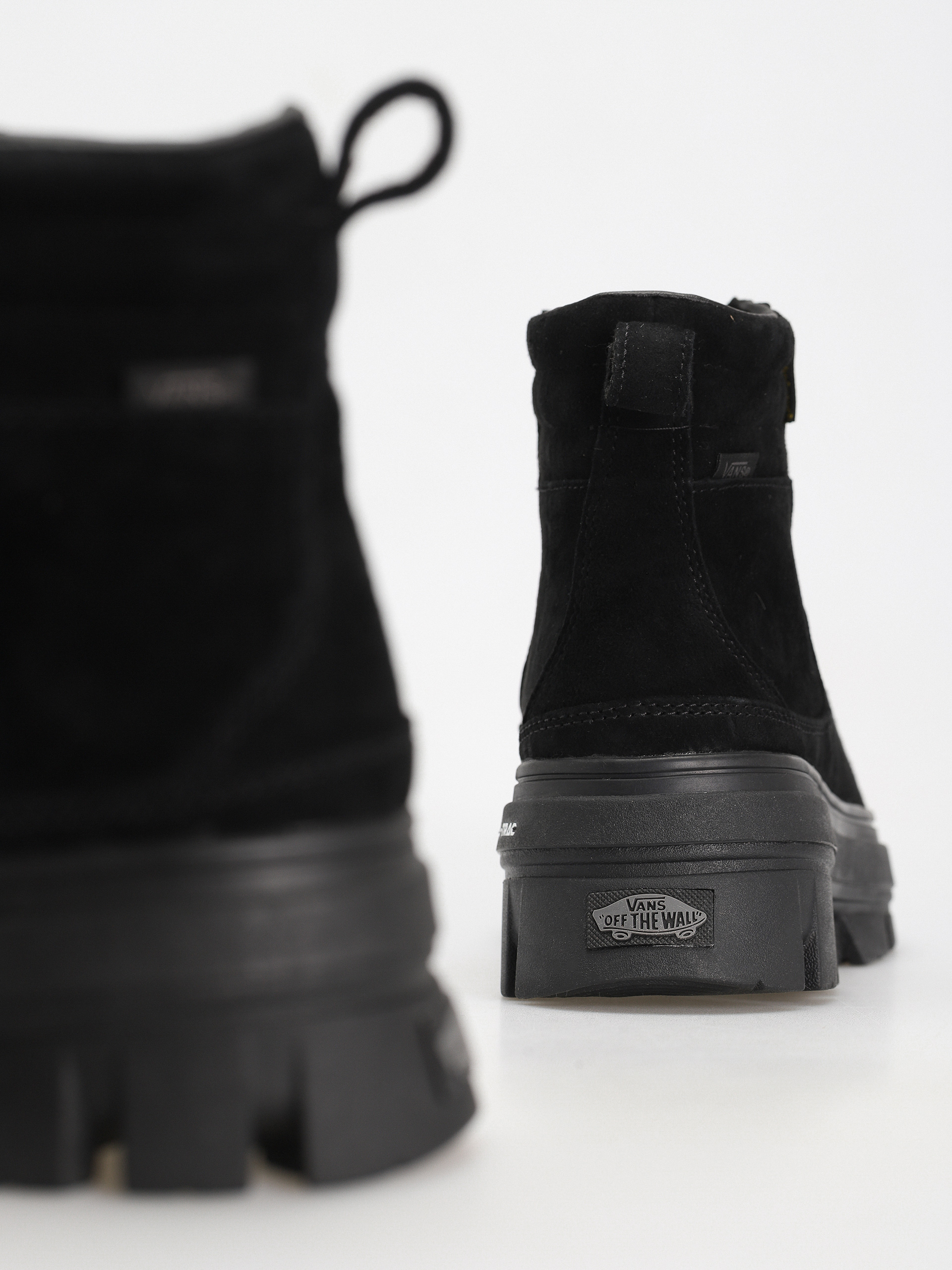 Vans Colfax Elevate MTE 2 Shoes (leather black/black)