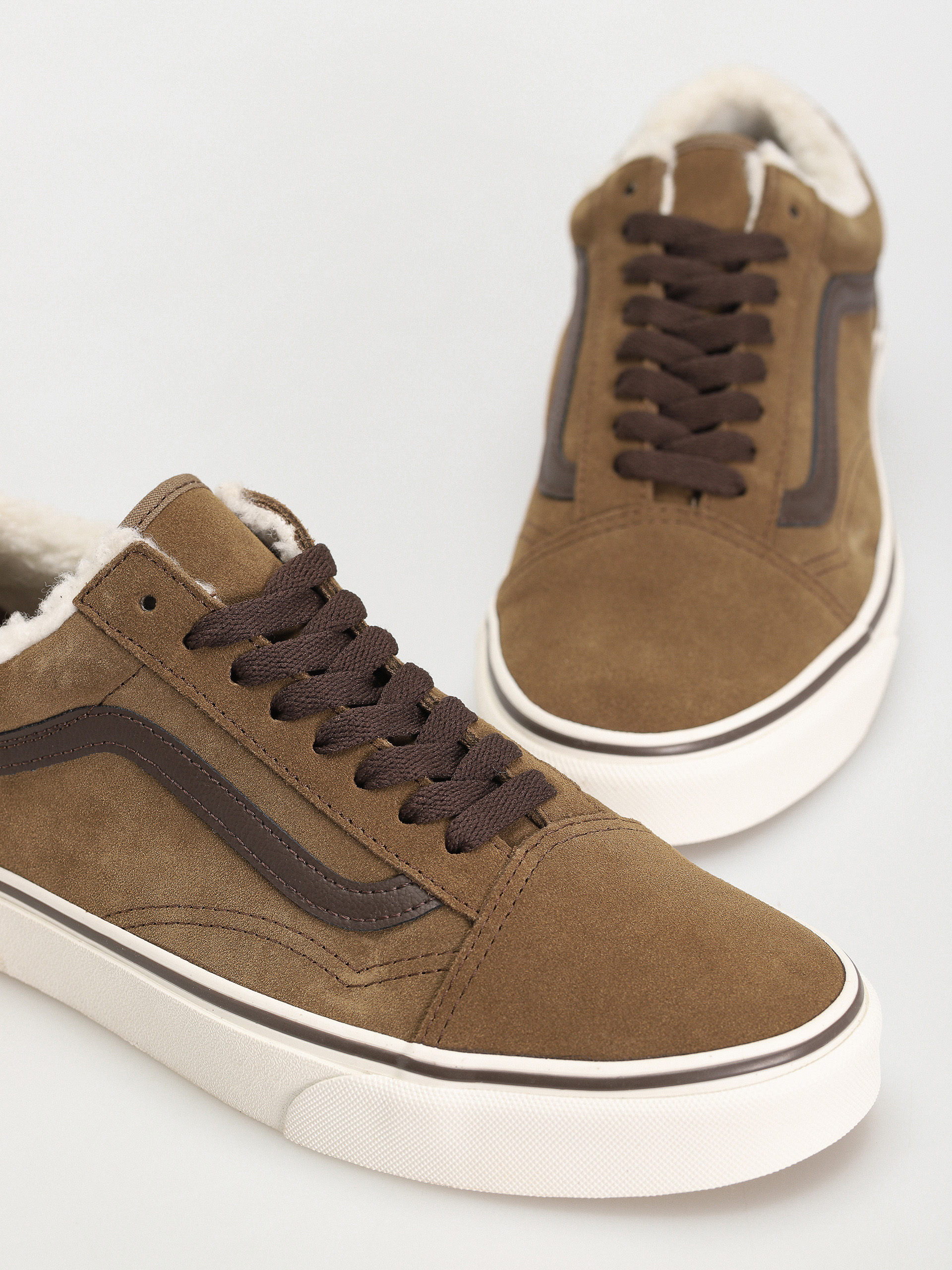 Vans Old Skool Shoes (sherpa kangaroo)