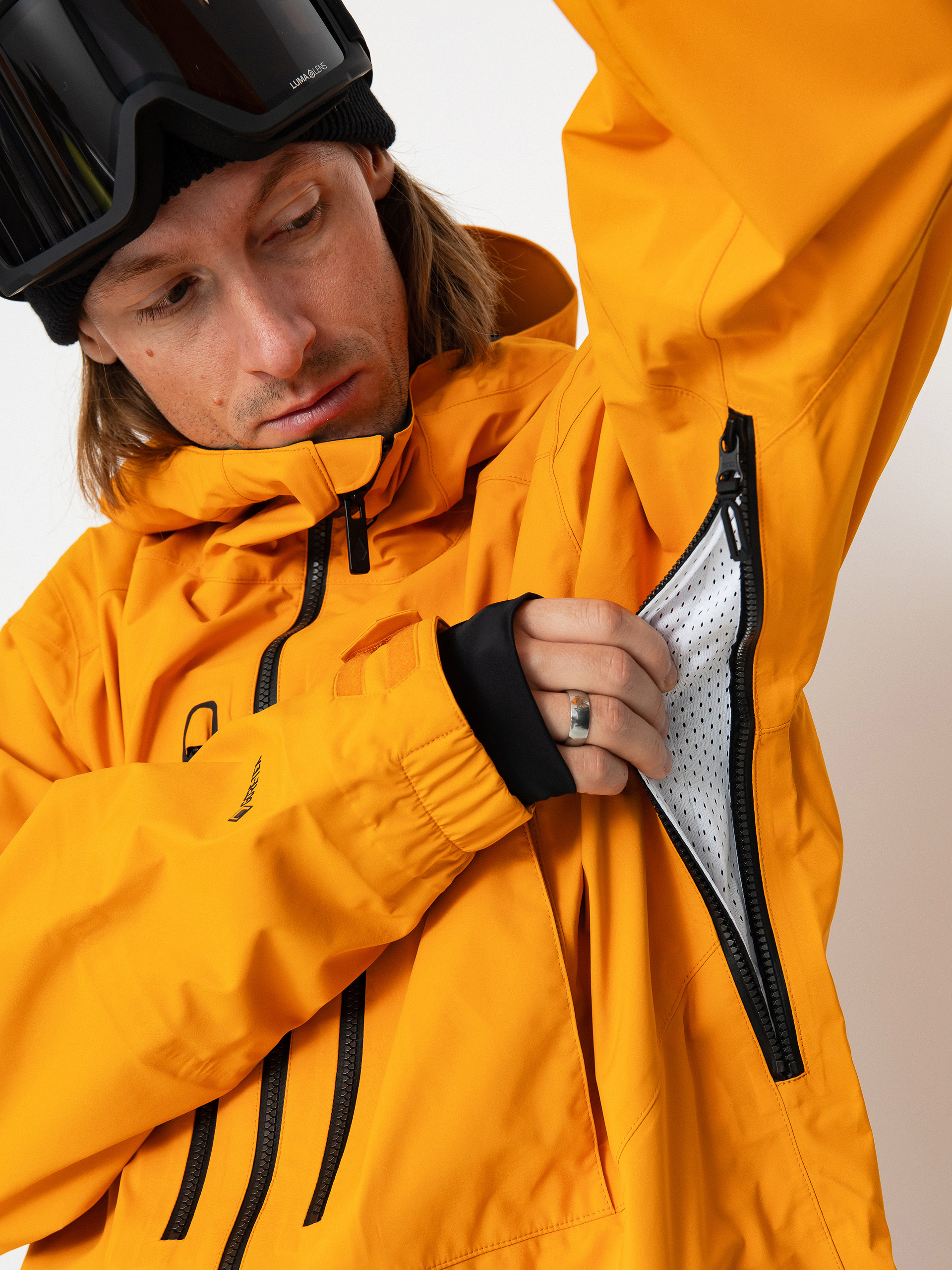 Guide Gore Tex Snowboard jacket (gold)