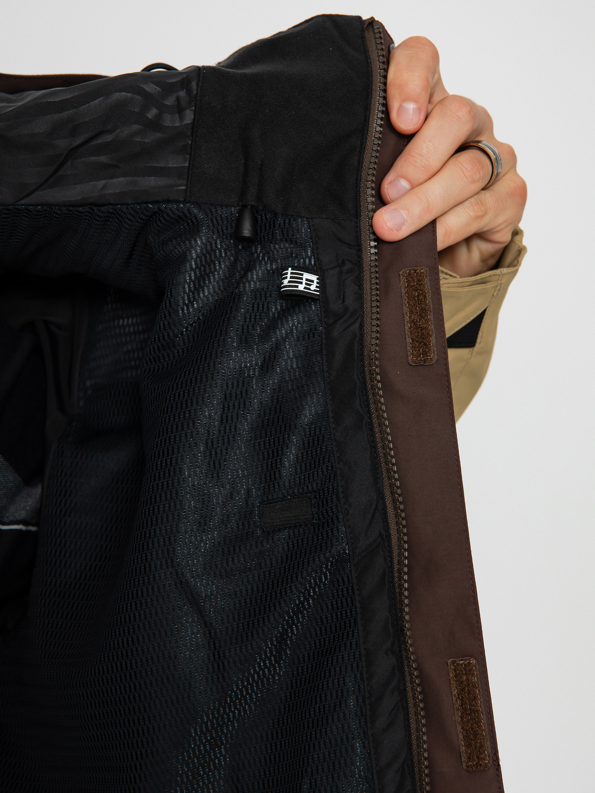 Mens Volcom L Gore Tex Snowboard jacket (brown)