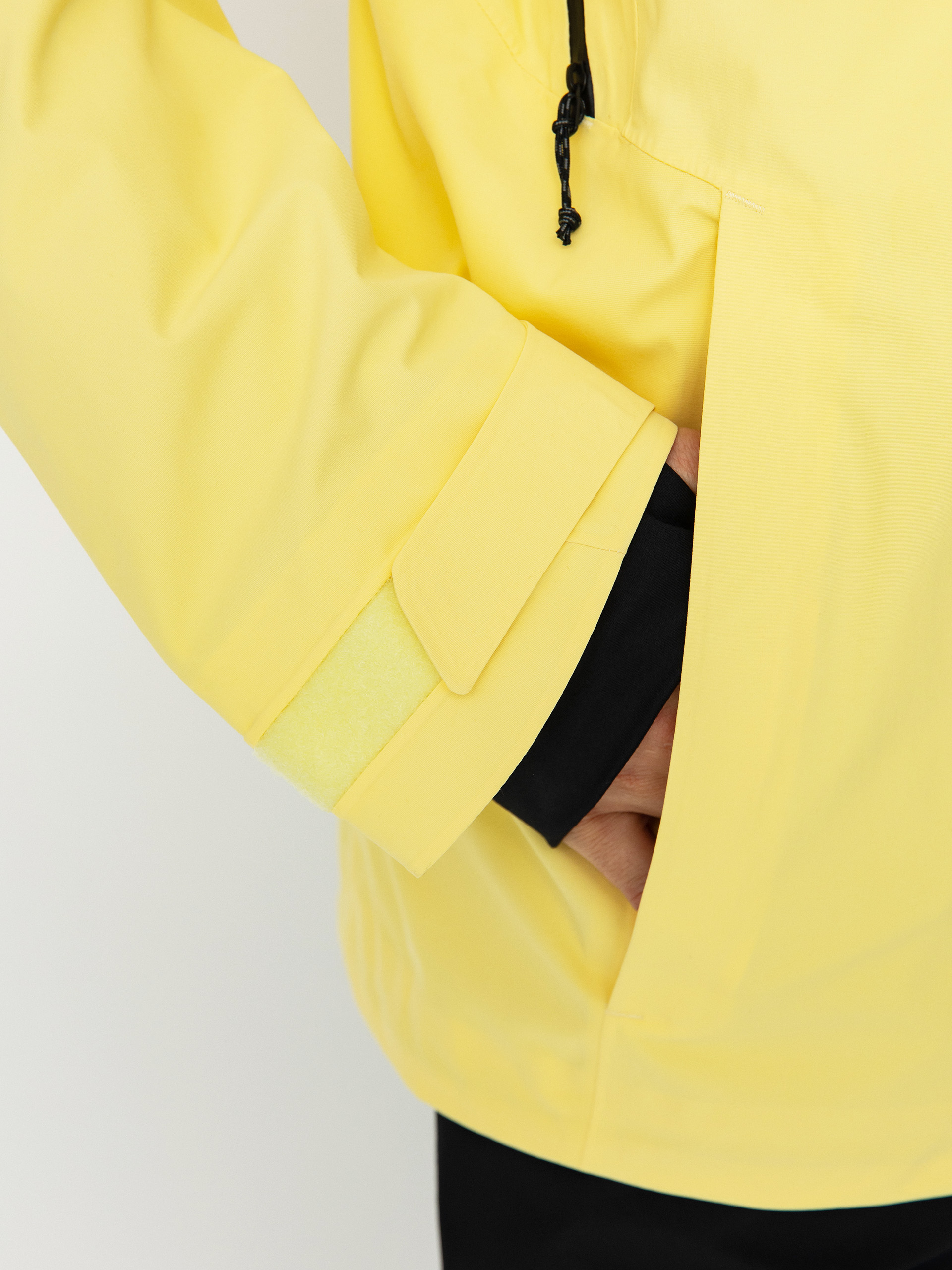 Mens Burton Ak Gore Tex Cyclic Snowboard jacket (buttermilk/reef pink)