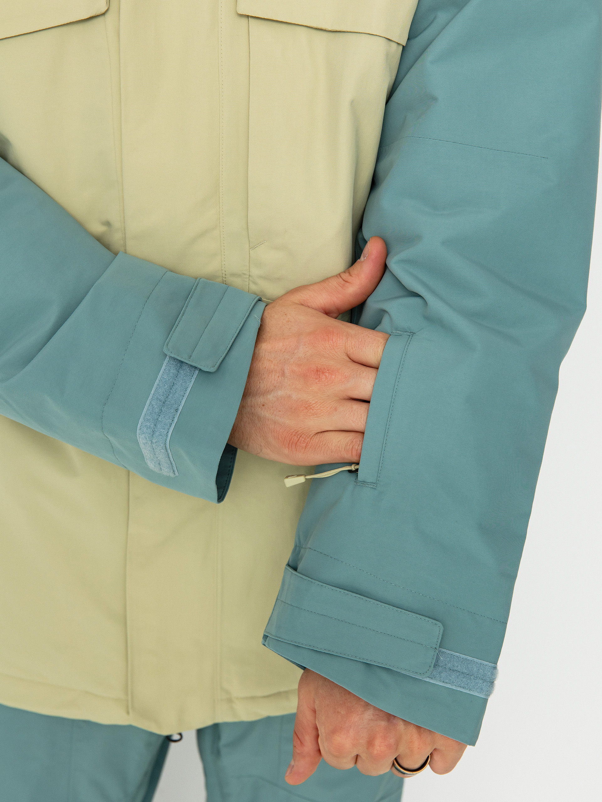 Mens Burton Covert 2.0 Snowboard jacket (rock lichen/mushroom)