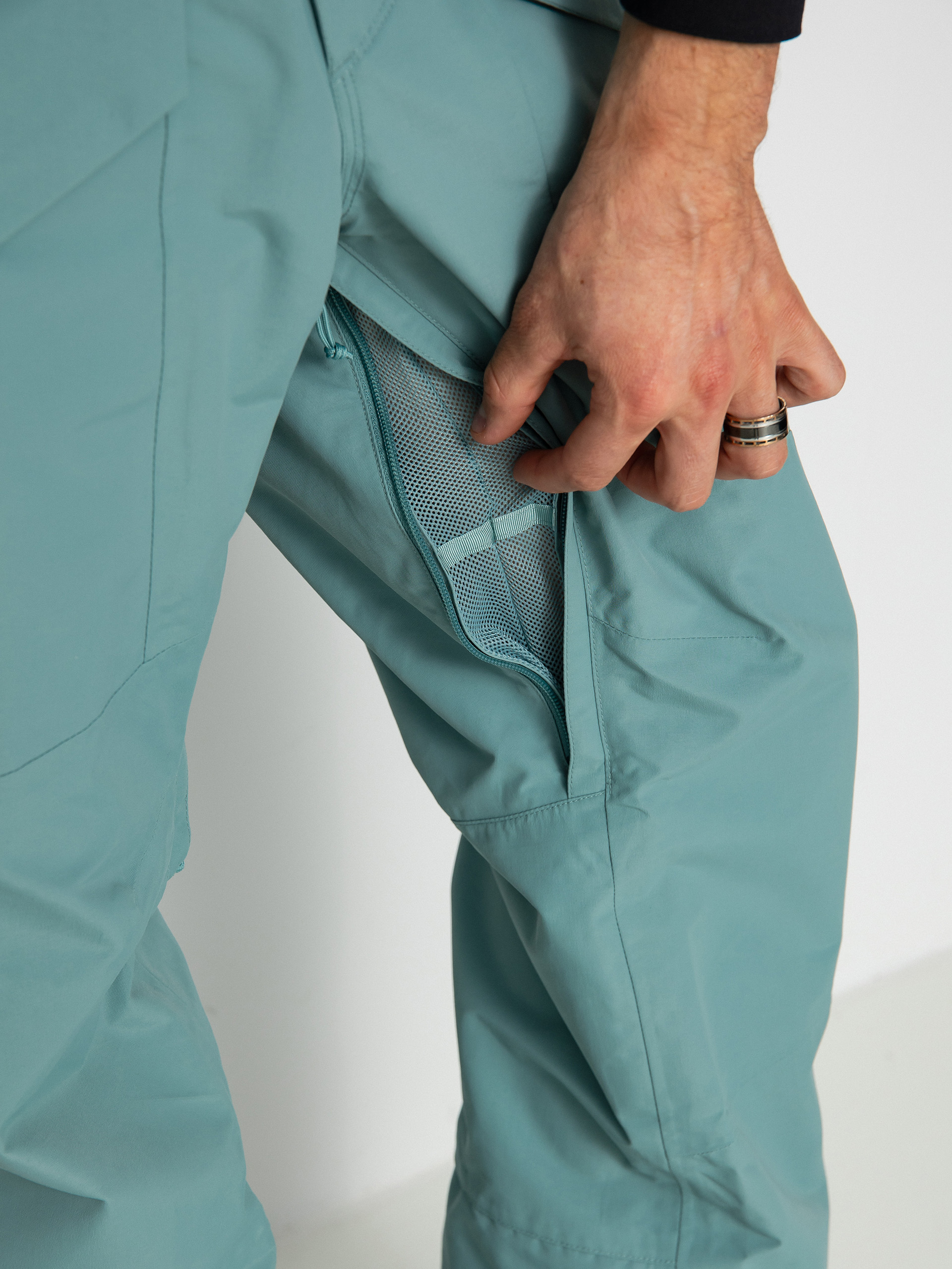 Herren Burton Covert 2.0 Snowboardhose (rock lichen)