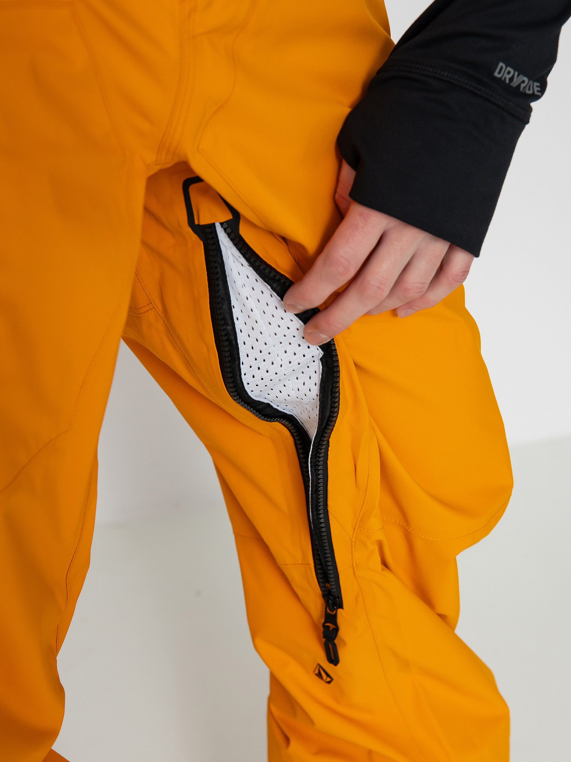 Mens Volcom Guide Gore Tex Snowboard pants (gold)