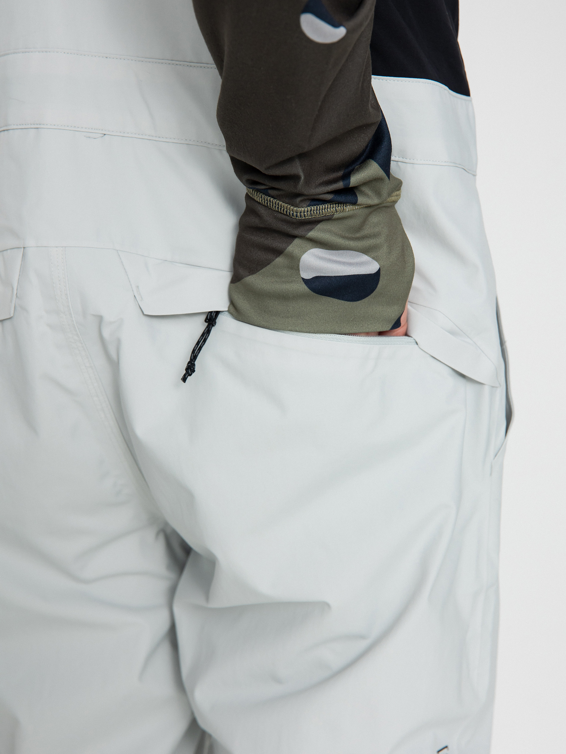 Mens Burton Ak Gore Tex Cyclic Bib Snowboard pants (gray cloud)