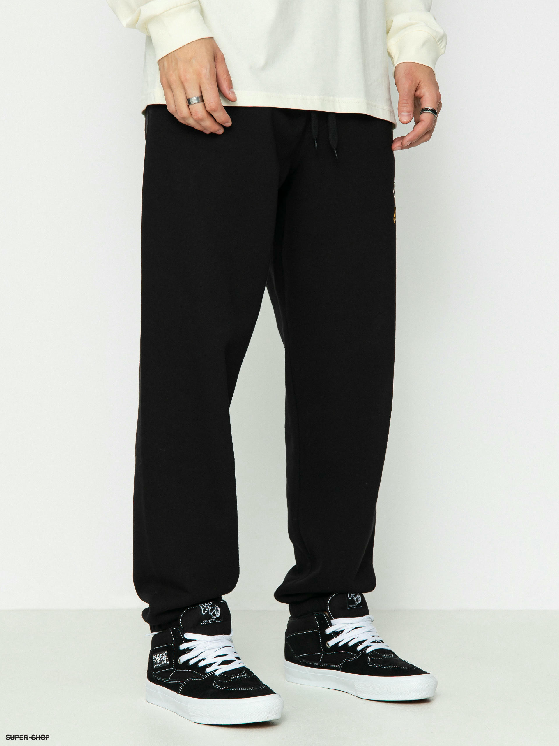 Vans on sale black joggers