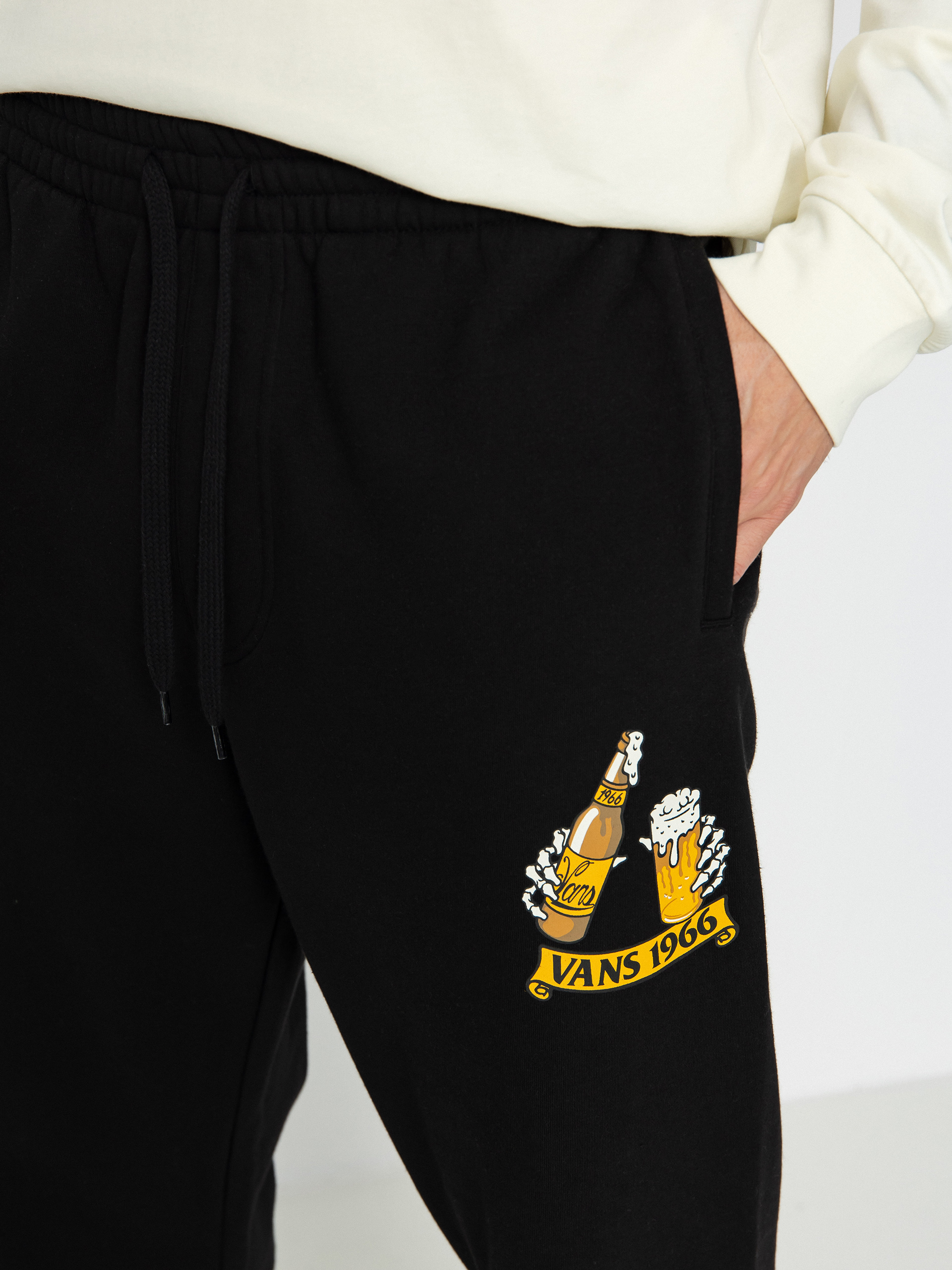 Vans Beer Skull Relaxed Fleece Pants (black)