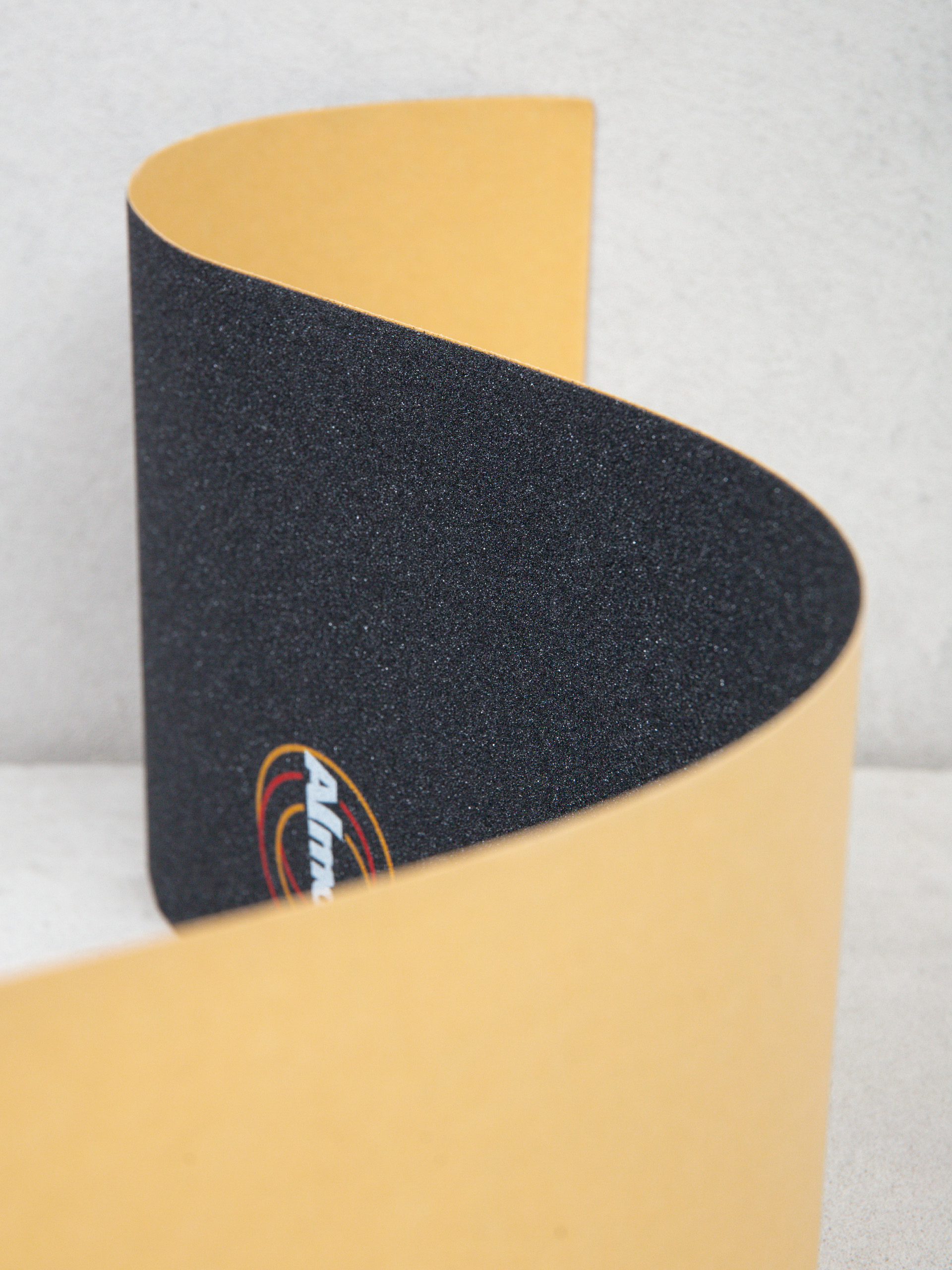 Almost Intertwine Griptape (black)