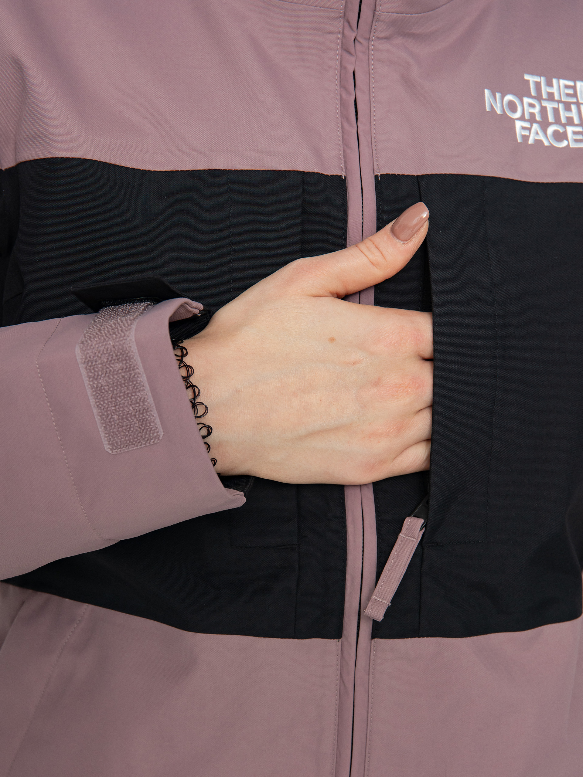 Womens The North Face Namak Insulated Snowboard jacket (fawn grey)