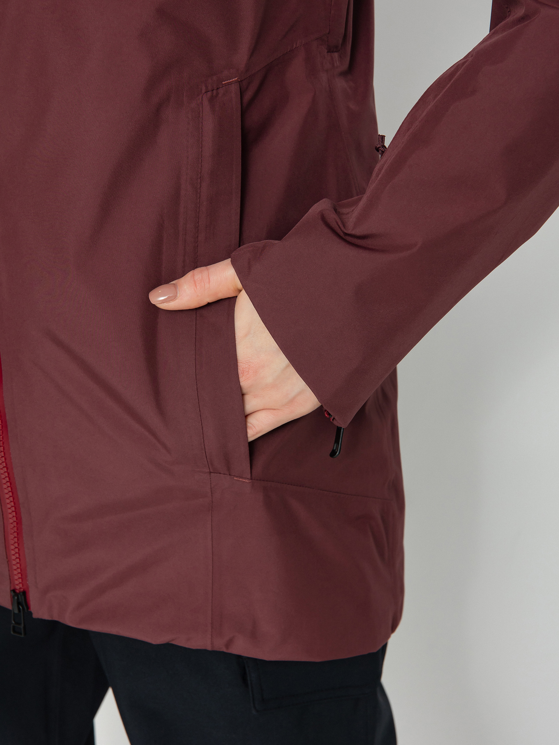 Womens Burton Pillowline Gore Tex Snowboard jacket (almandine)