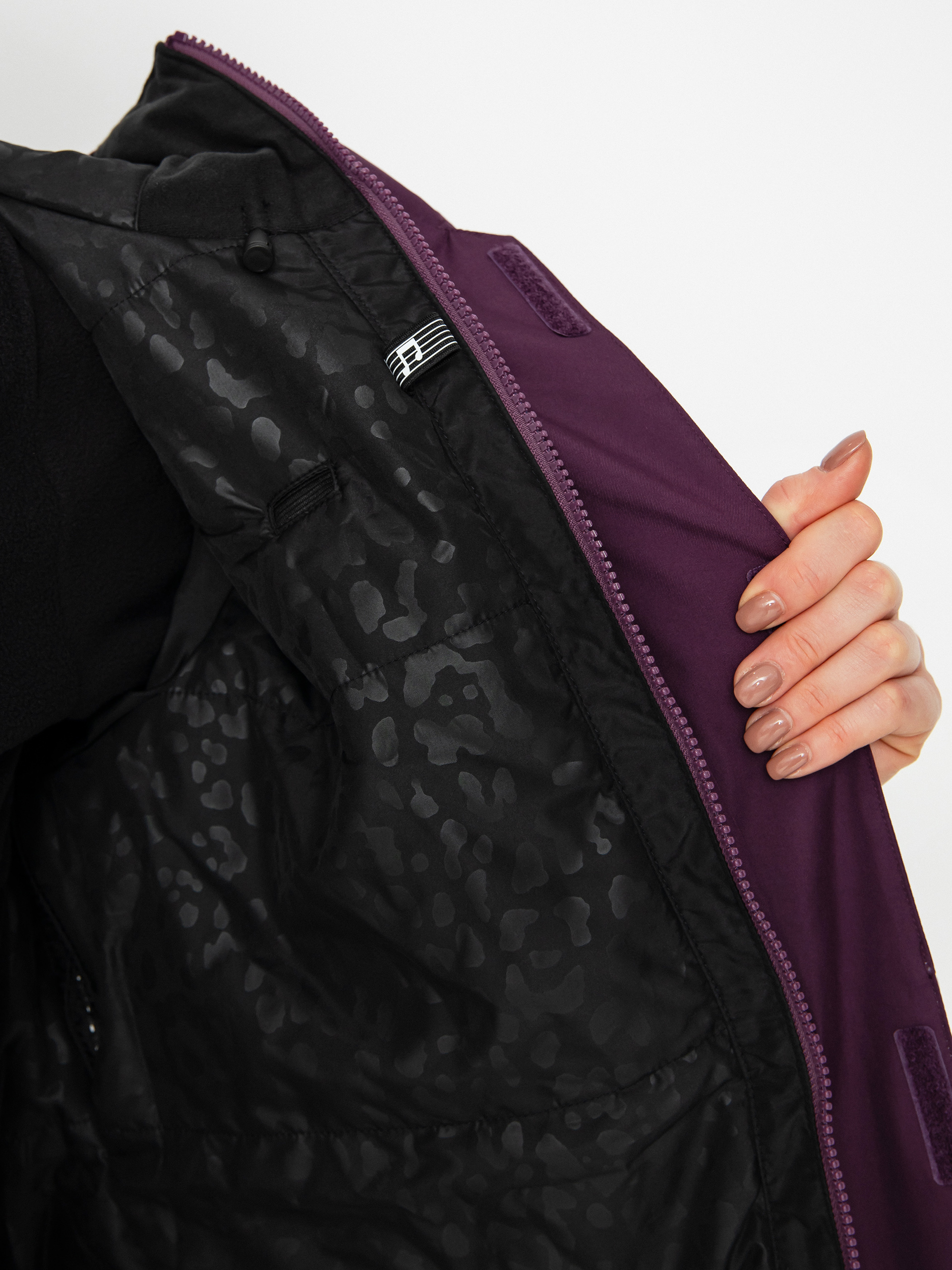 Damen Volcom V.Co Aris Ins Gore Snowboardjacke (blackberry)