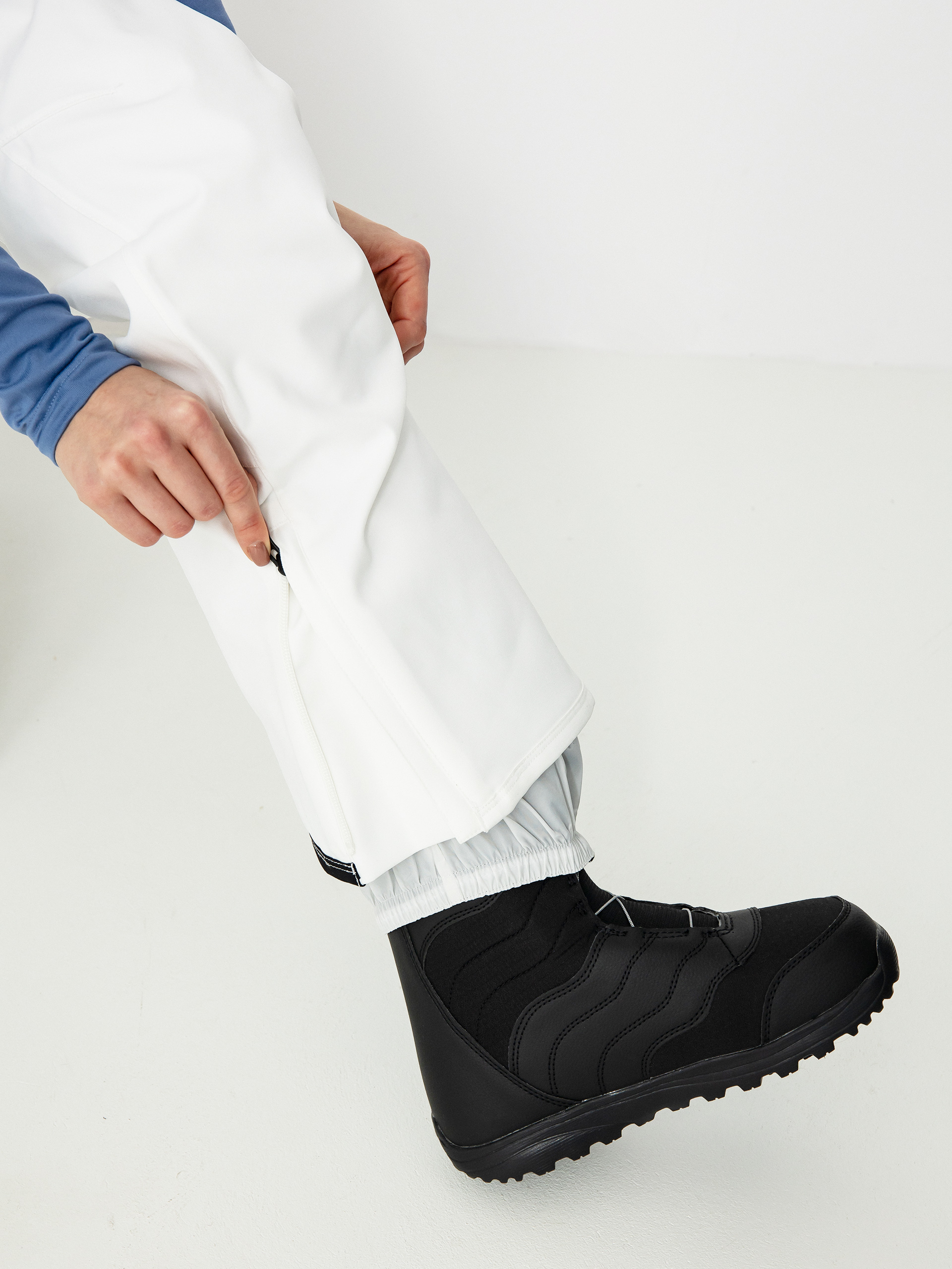 Womens Burton Society Snowboard pants (stout white)