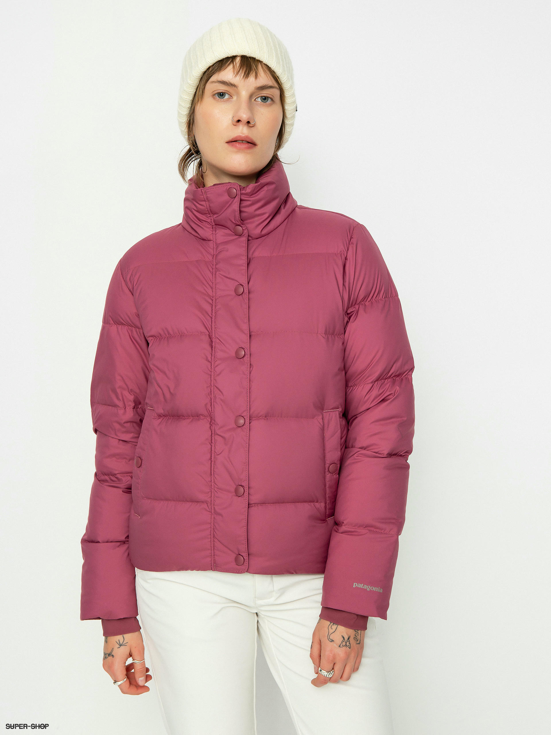 Silent down outlet jacket