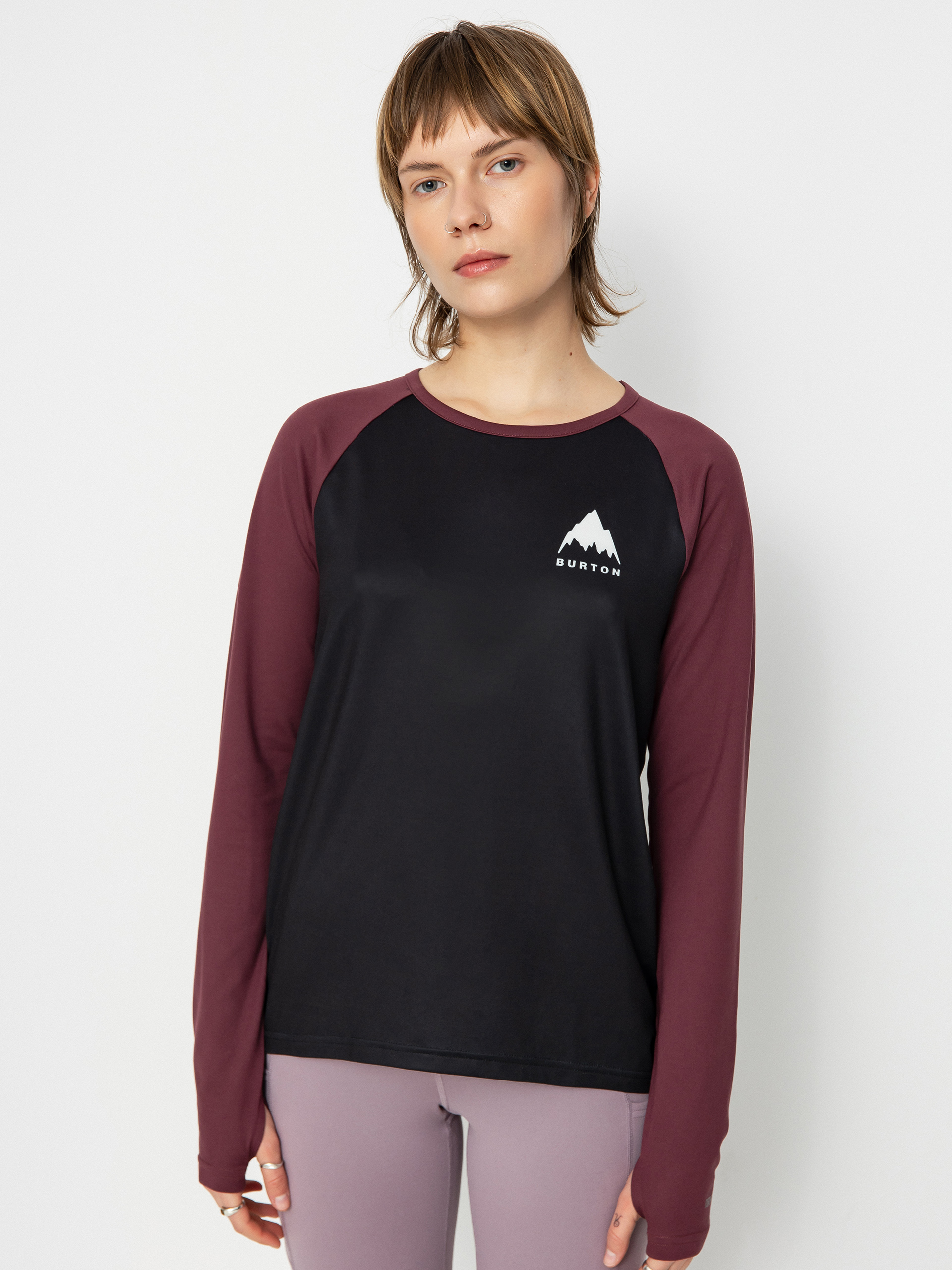 Womens Burton Roadie Base Layer Tech Longsleeve (true black/almandine)