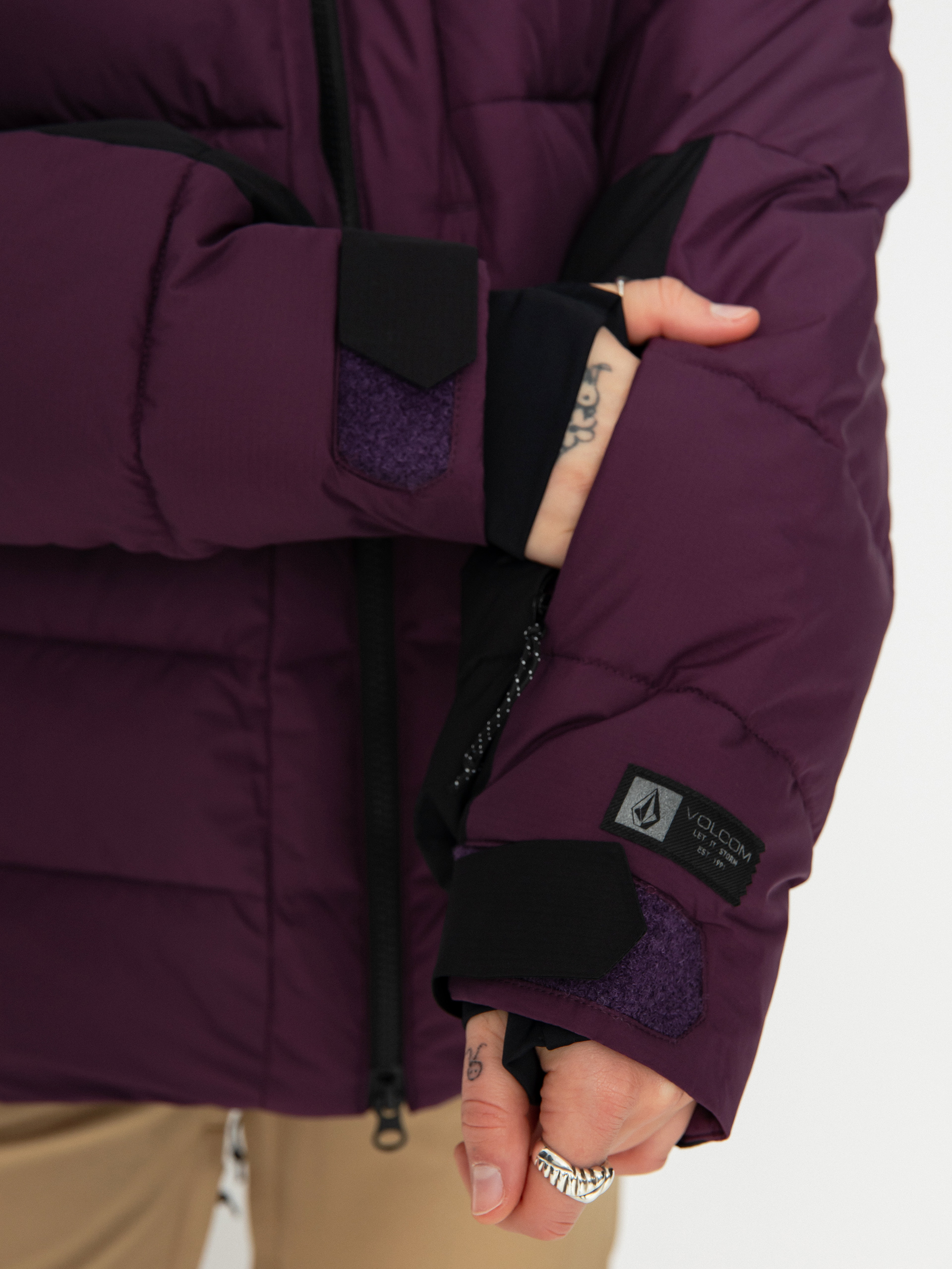 Damen Volcom Puffleup Snowboardjacke (blackberry)