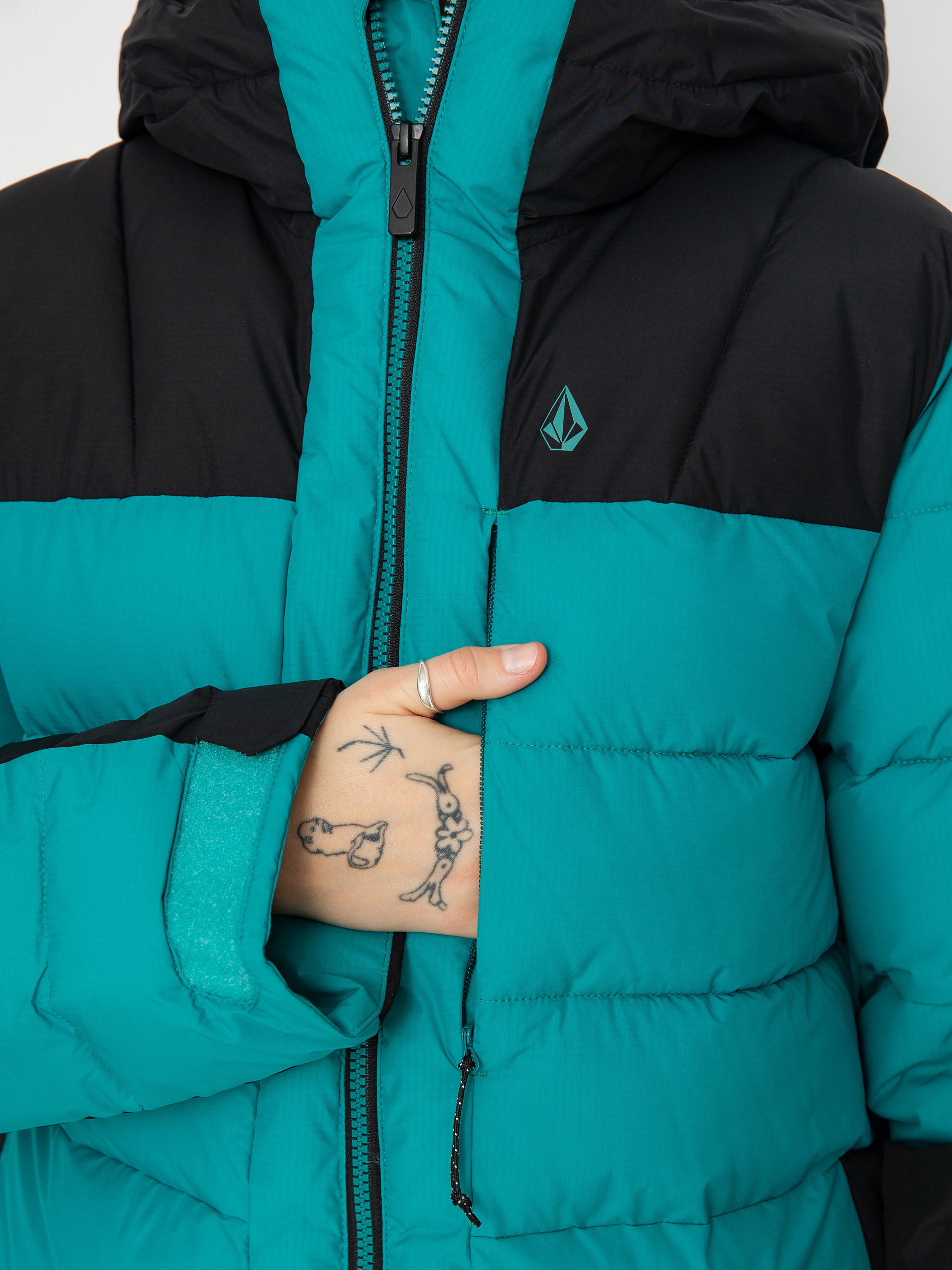 Womens Volcom Puffleup Snowboard jacket (vibrant green)