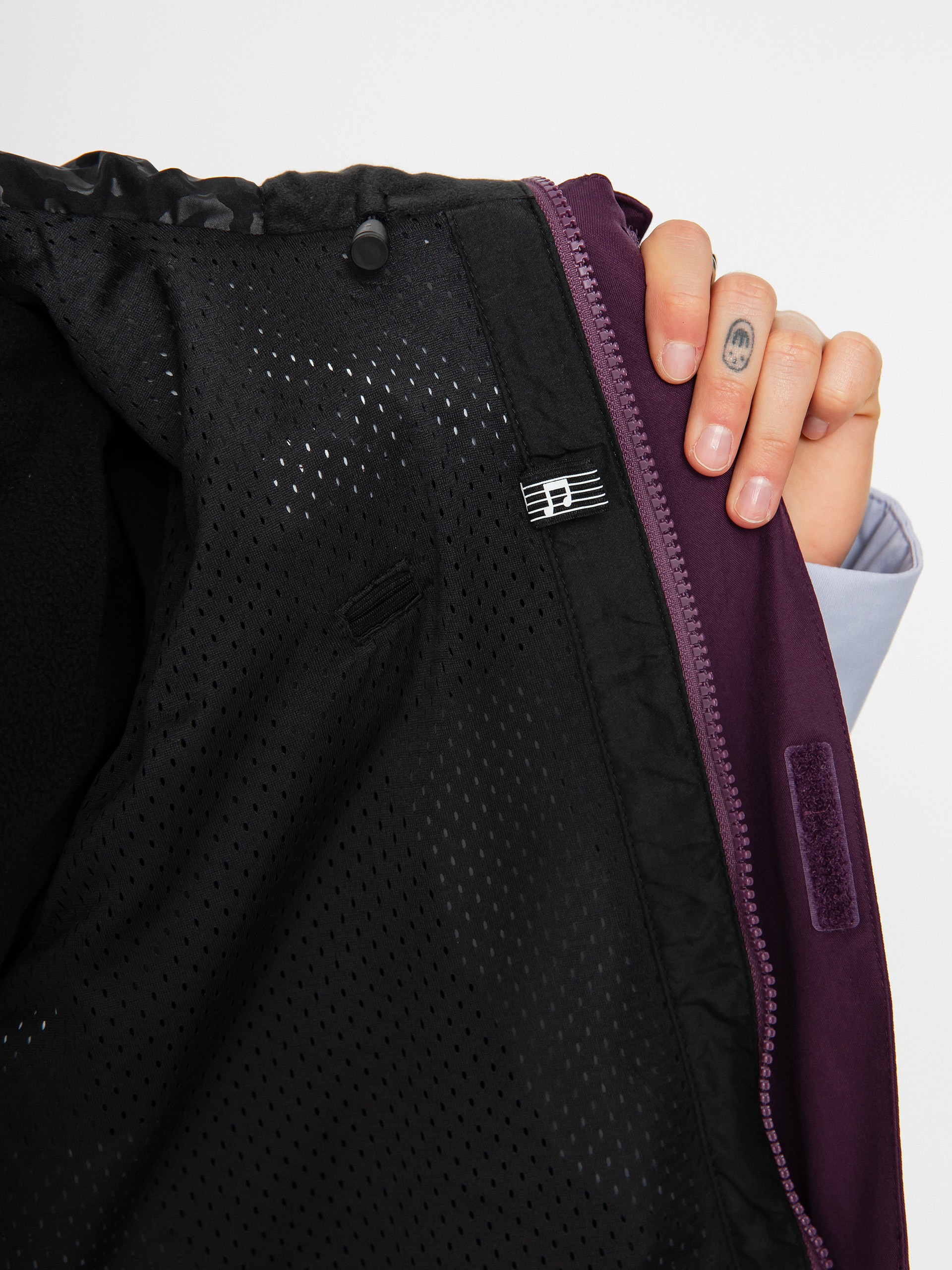 Womens Volcom V.Co Aris Gore Tex Snowboard jacket (blackberry)