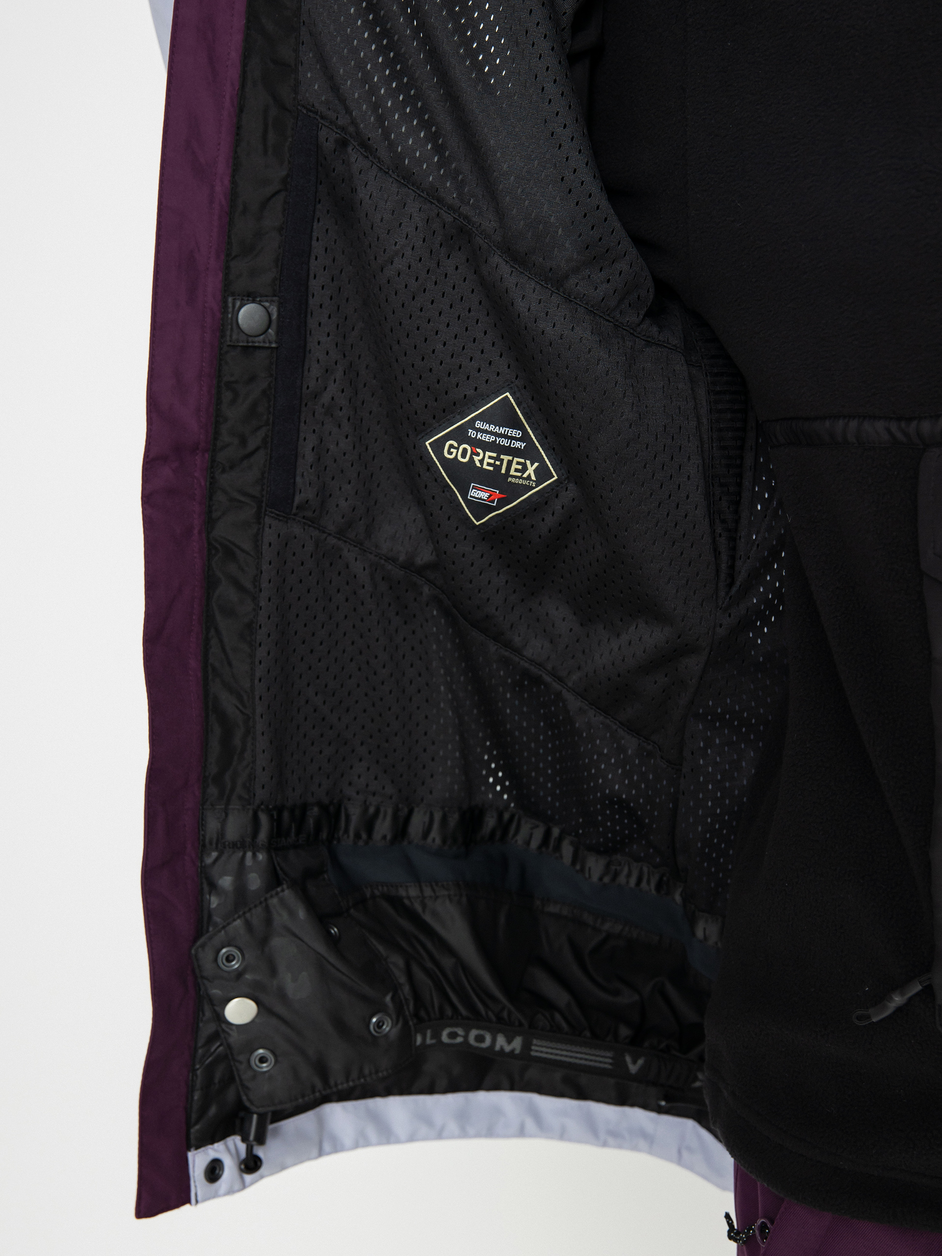 Womens Volcom V.Co Aris Gore Tex Snowboard jacket (blackberry)
