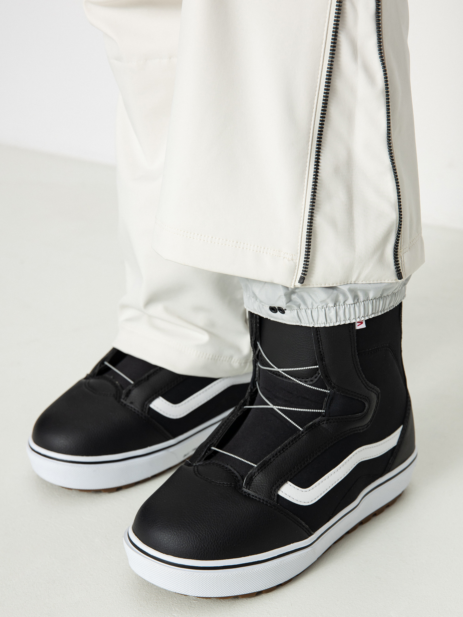 Damen Volcom Battle Stretch Hr Snowboardhose (moonbeam)