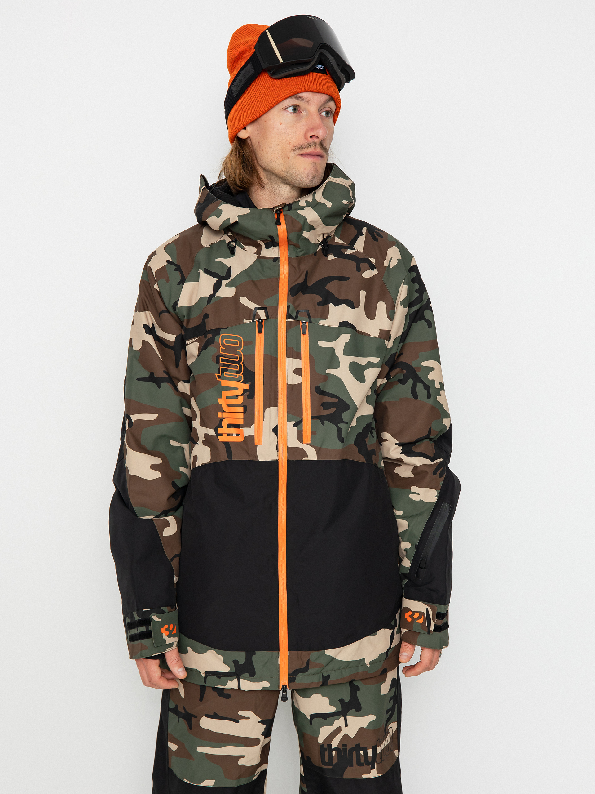 Mens ThirtyTwo Lashed Insulated Snowboard jacket (black/camo)