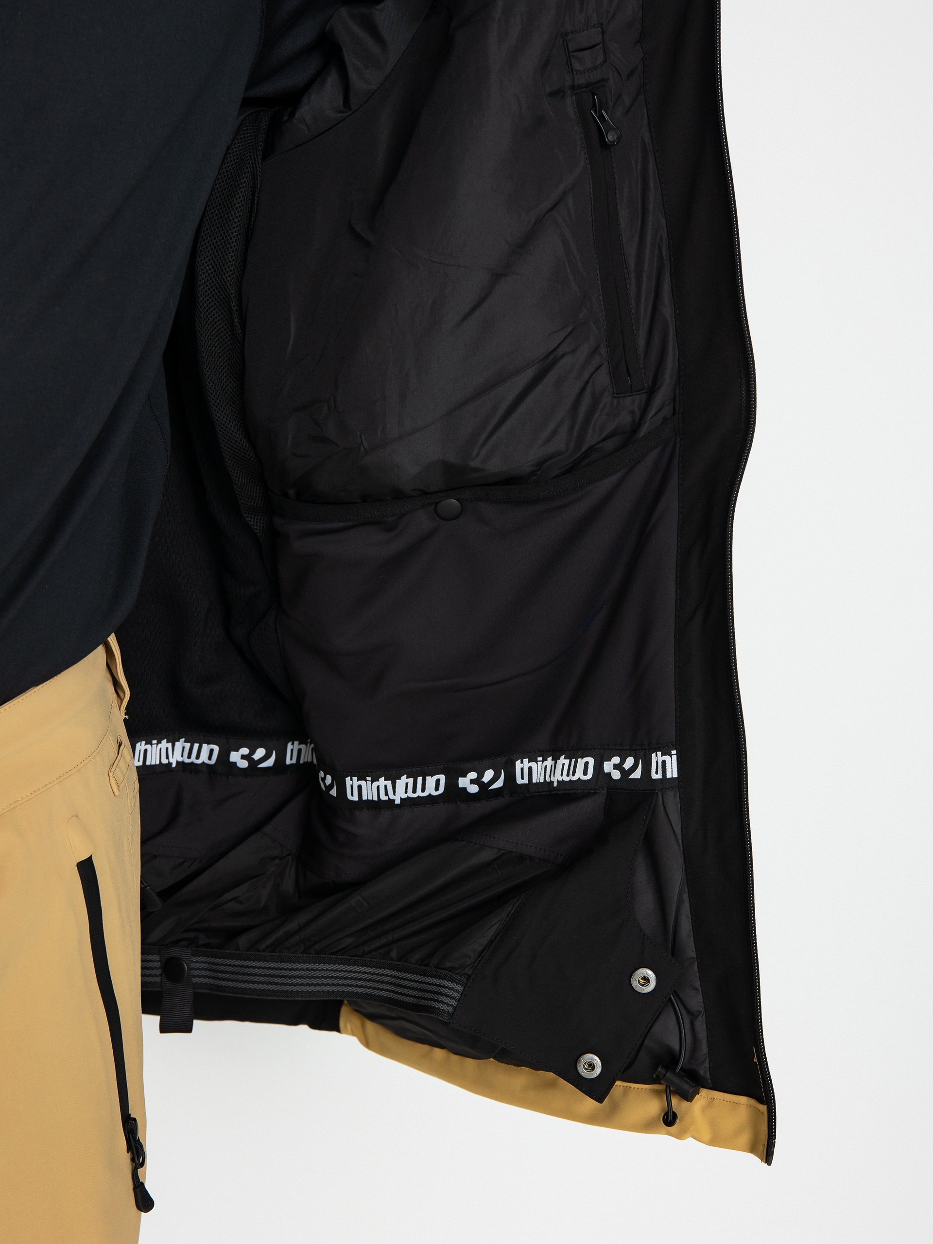 Herren ThirtyTwo Lashed Insulated Snowboardjacke (black/tan)