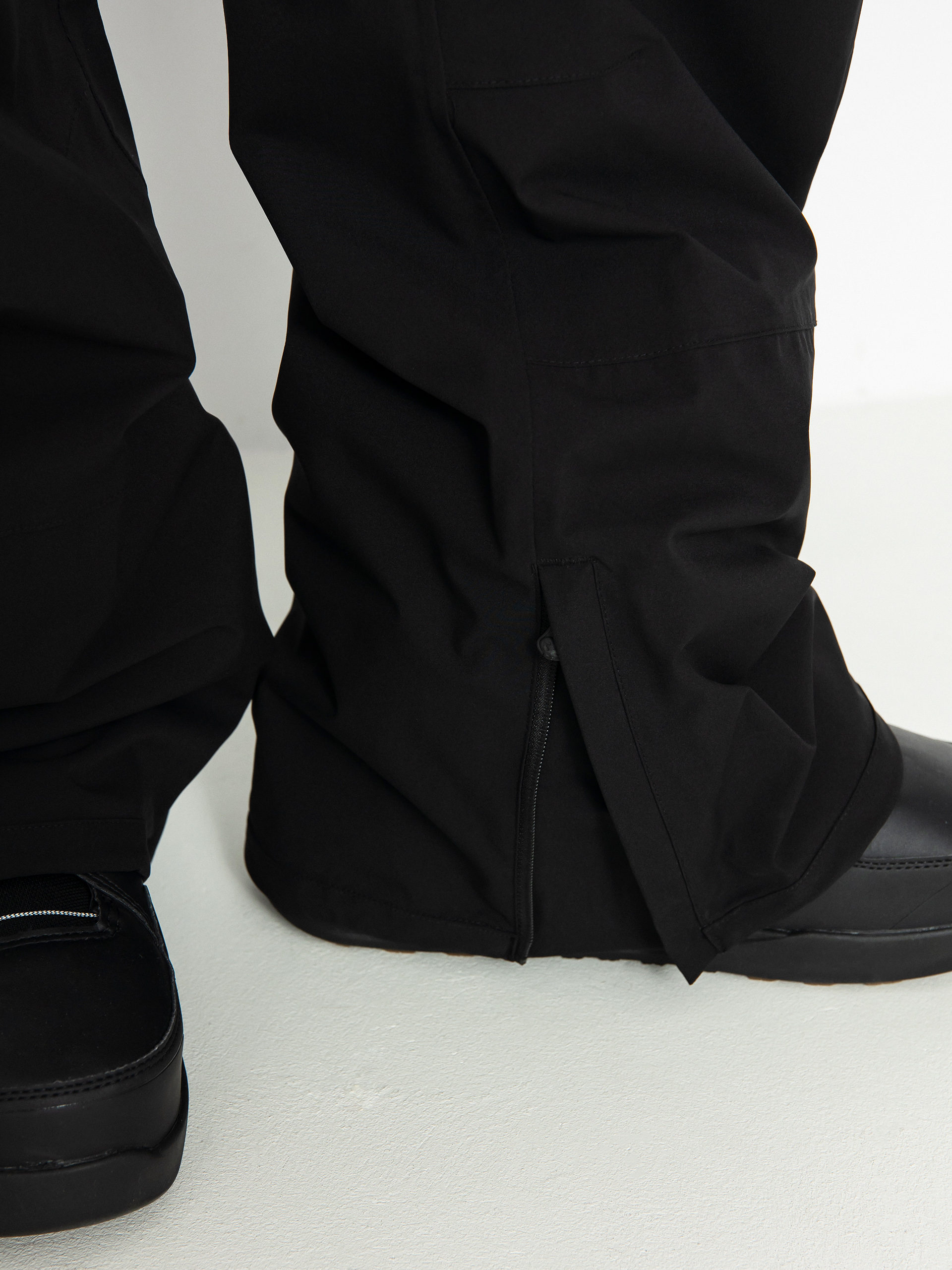 Mens ThirtyTwo Blahzay Cargo Snowboard pants (black)