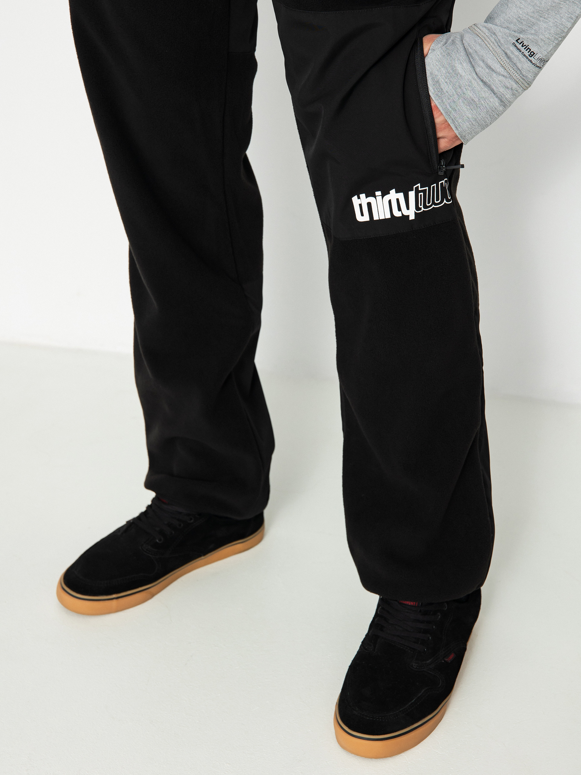 ThirtyTwo Rest Stop Hose (black)