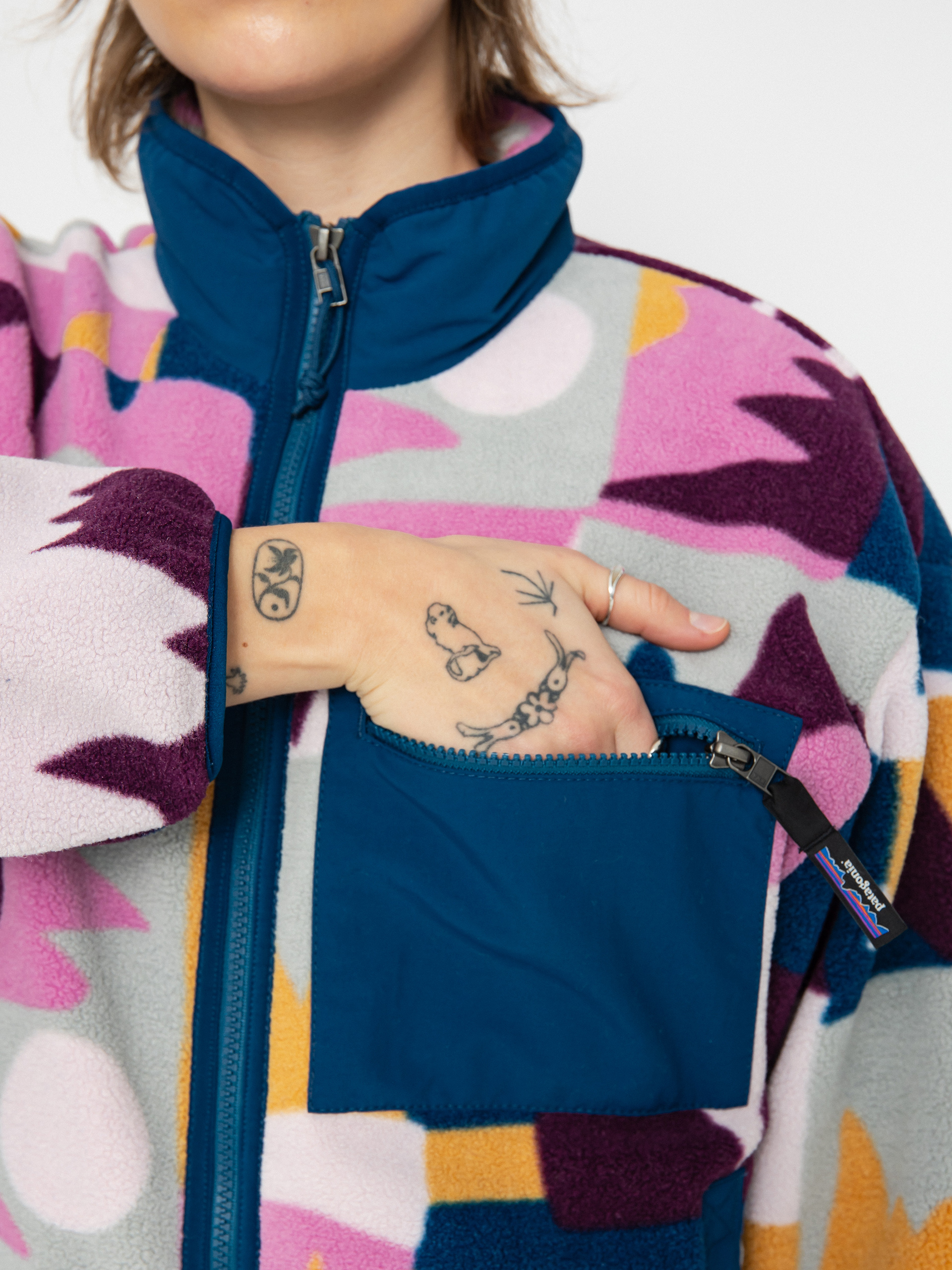 Womens Patagonia Synch Fleece (frontera/marble pink)