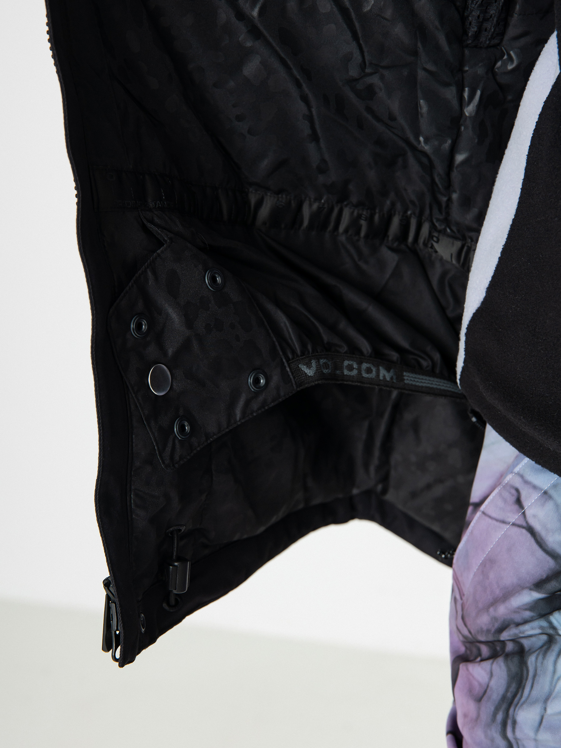 Womens Volcom Fawn Ins Snowboard jacket (black)