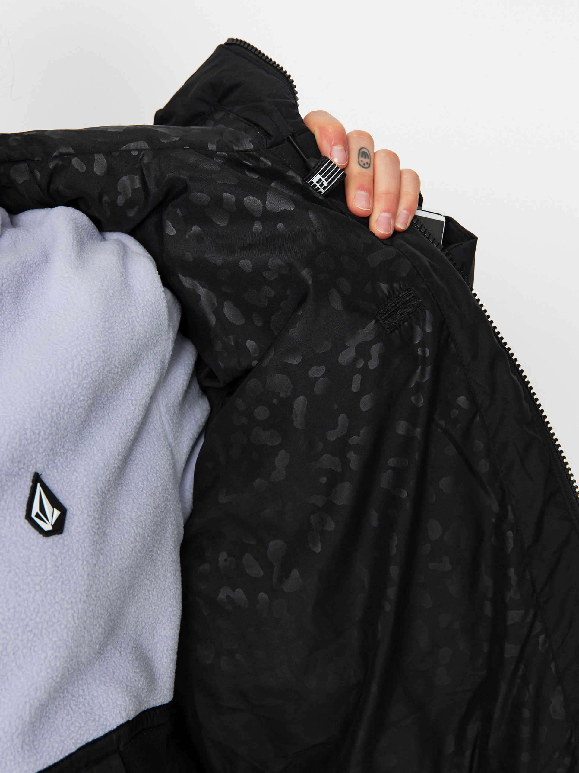 Womens Volcom Puffleup Snowboard jacket (black)