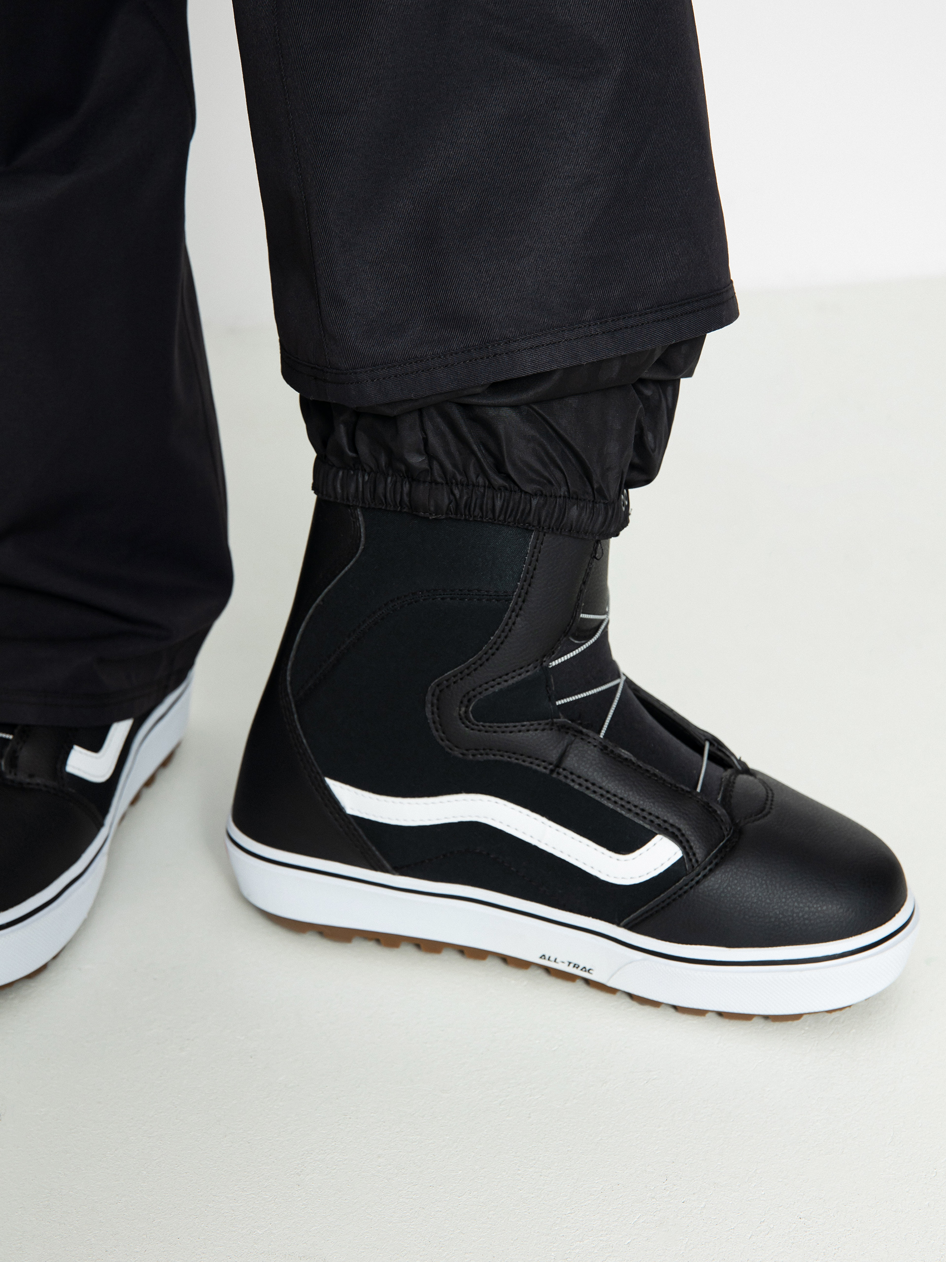 Damen Volcom Bridger Ins Snowboardhose (black)