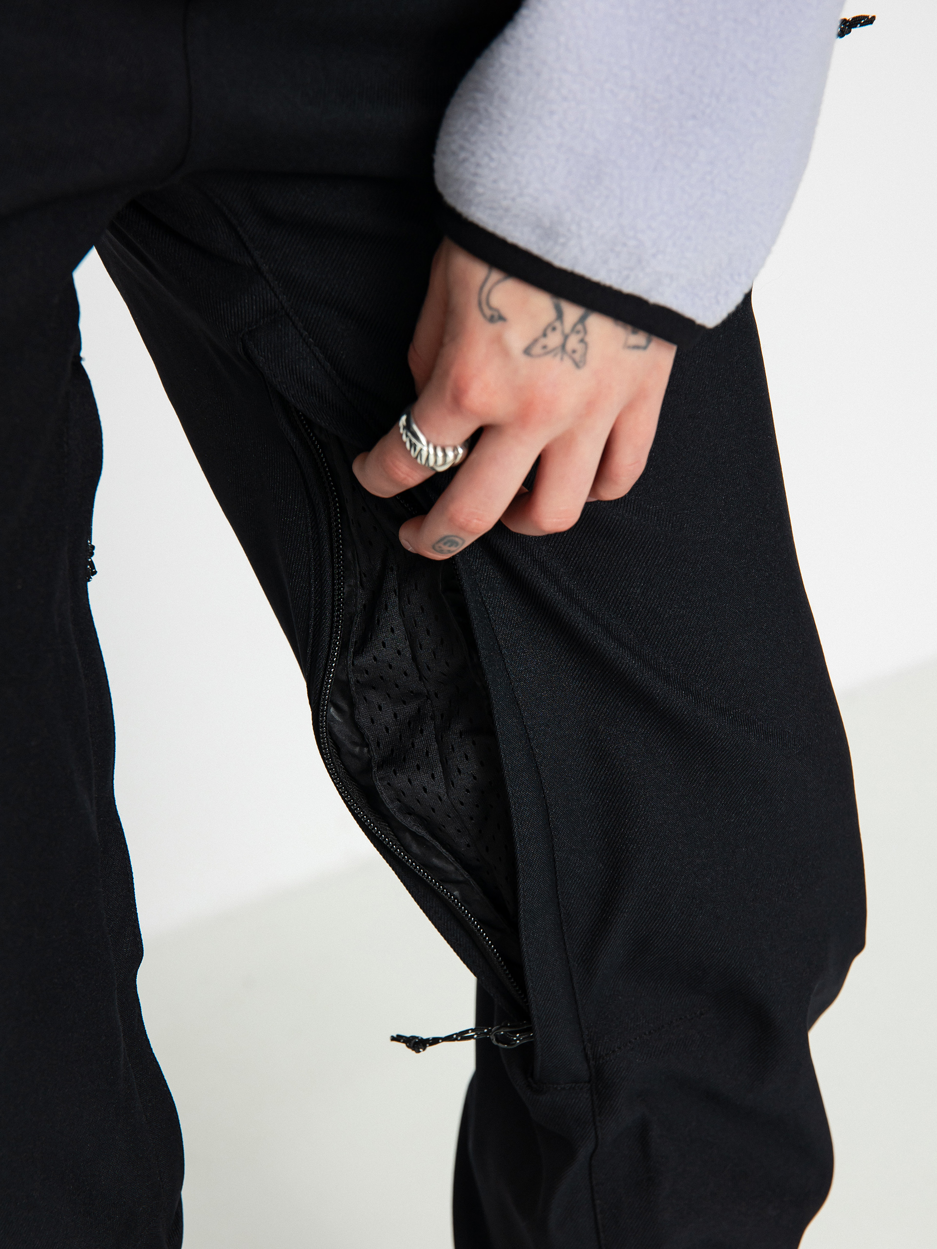 Womens Volcom Species Stretch Snowboard pants (black)