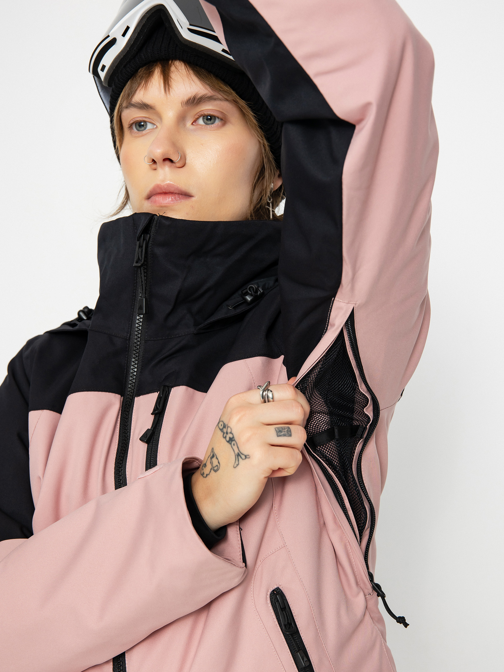 Womens Burton Lelah Snowboard jacket (true black/powder blush)