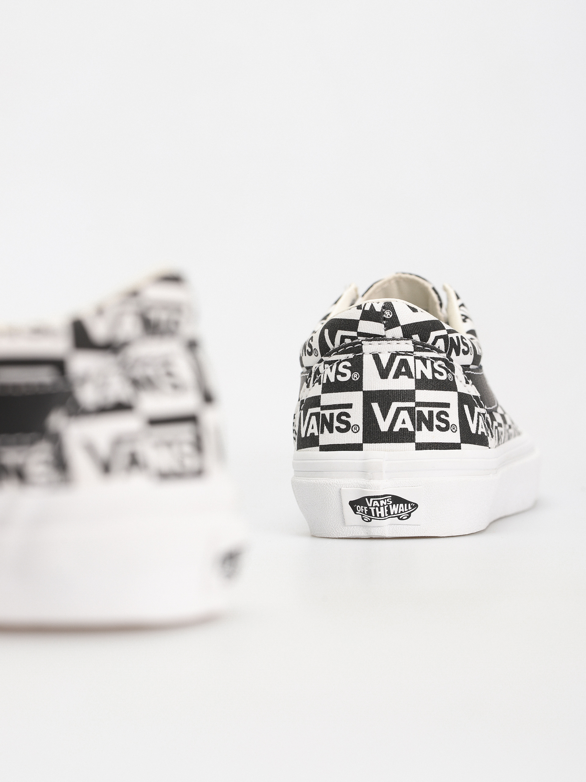 Vans Bold Ni Shoes (logo checker/tr wht/blk)