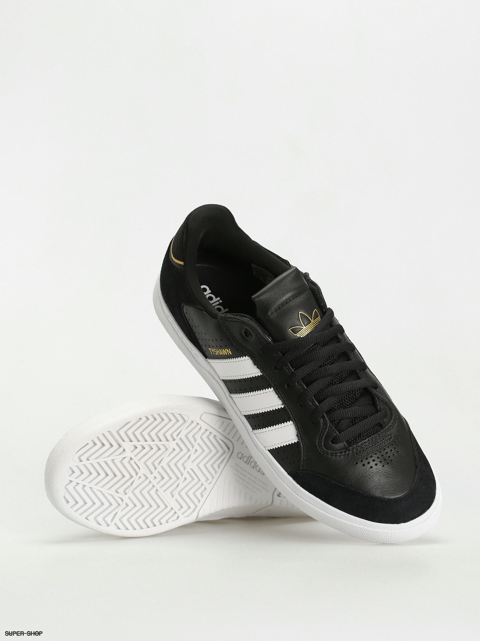 adidas Tyshawn Low Shoes (cblack/ftwwht/goldmt)